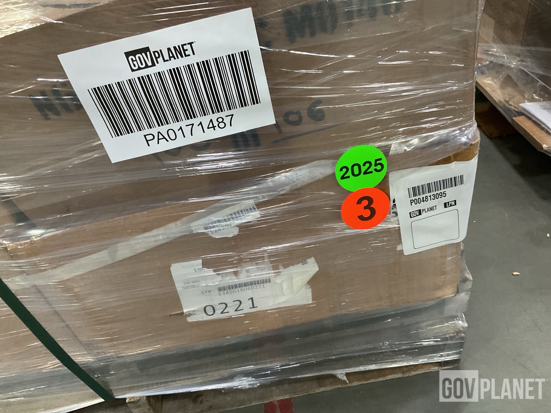 (67) Oshkosh 3904883 Service Door Plug Add-On Gun Port Service Kits