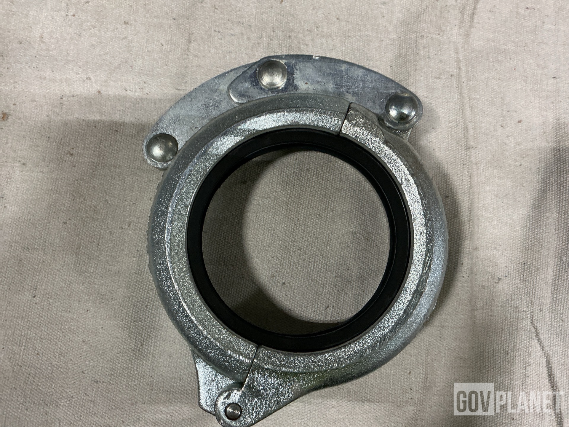 (99) Victaulic STYLE 78 SNAP-JOINT Grooved Clamp Couplings