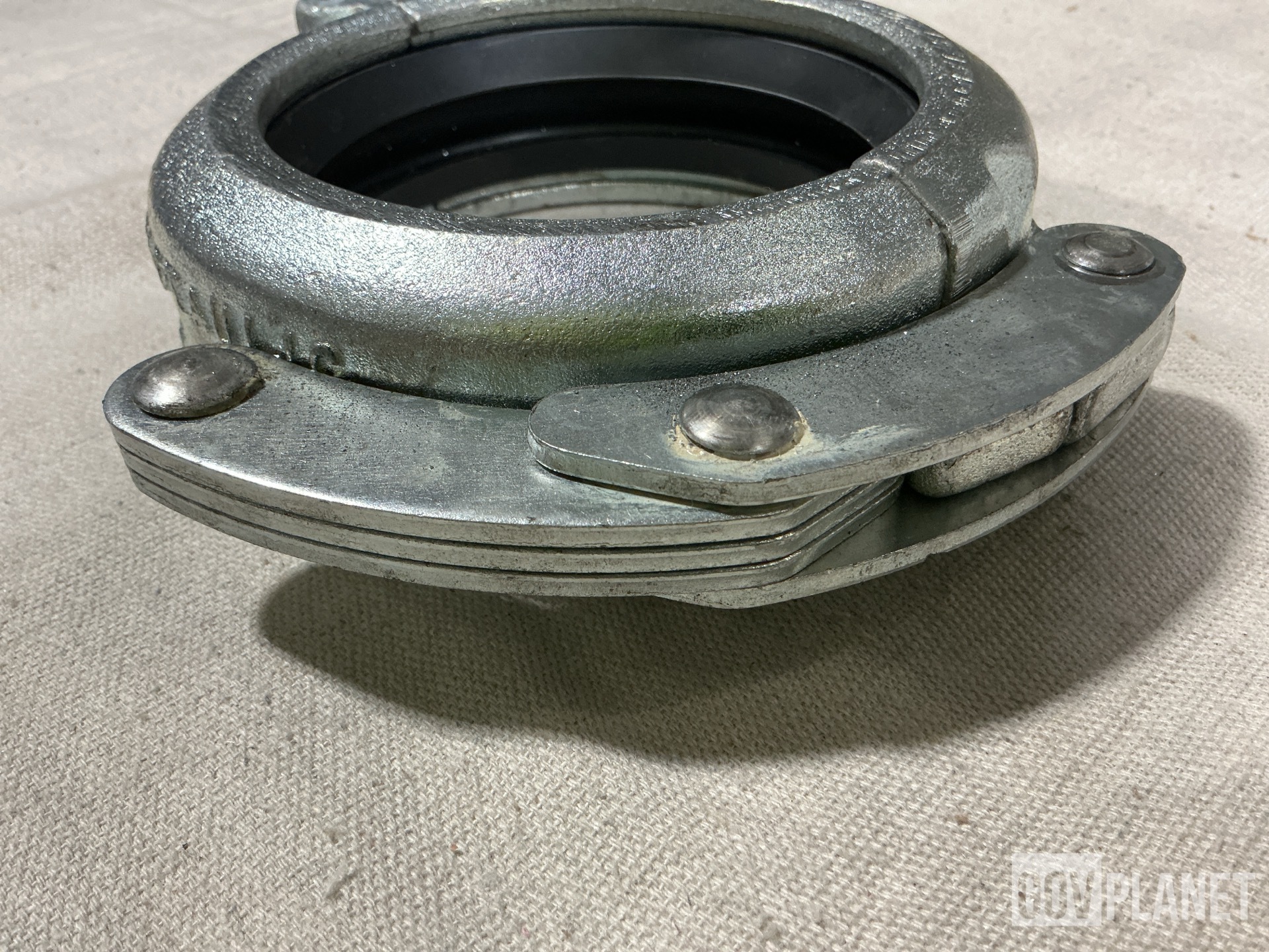 (99) Victaulic STYLE 78 SNAP-JOINT Grooved Clamp Couplings