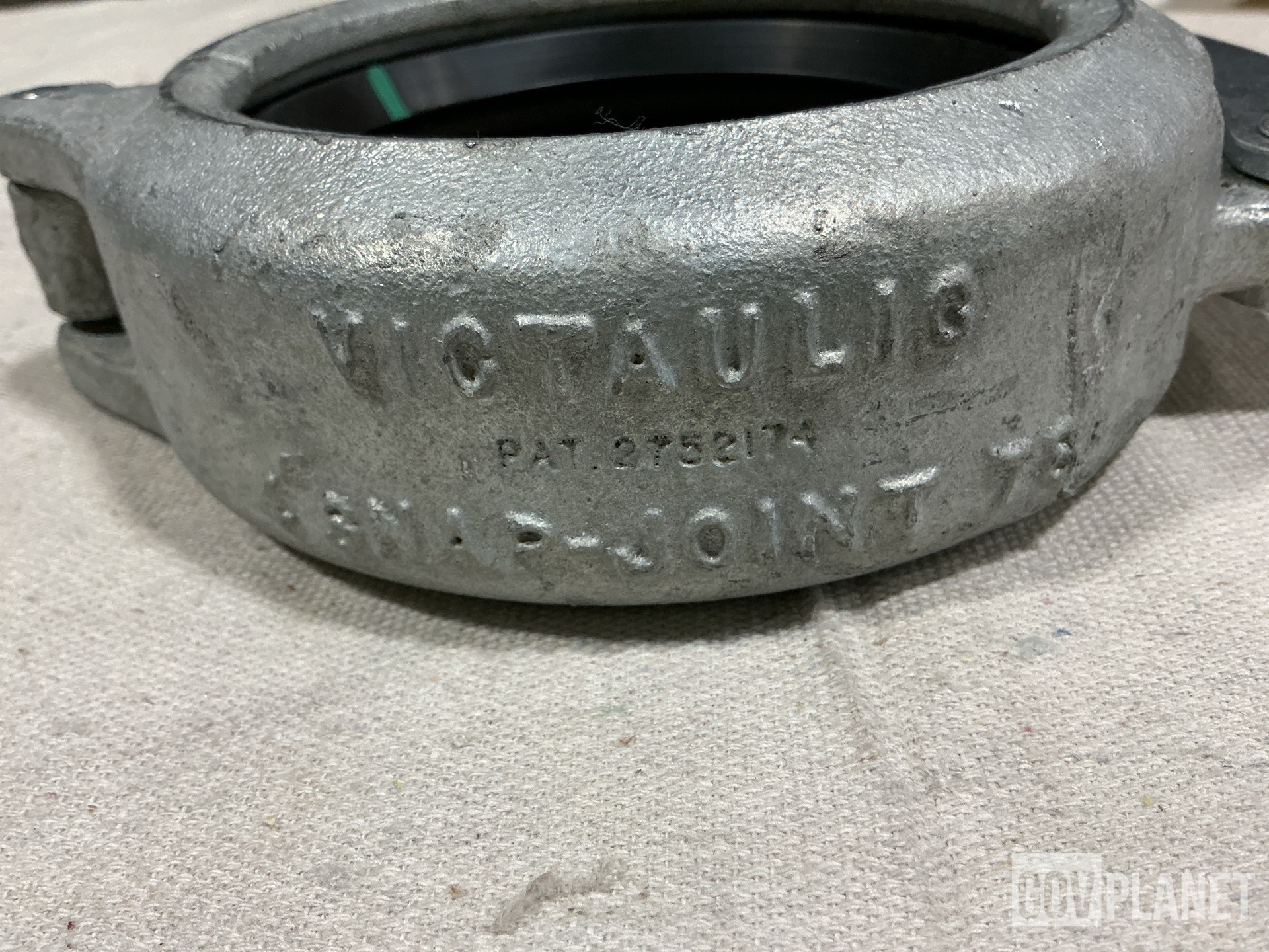 (99) Victaulic STYLE 78 SNAP-JOINT Grooved Clamp Couplings