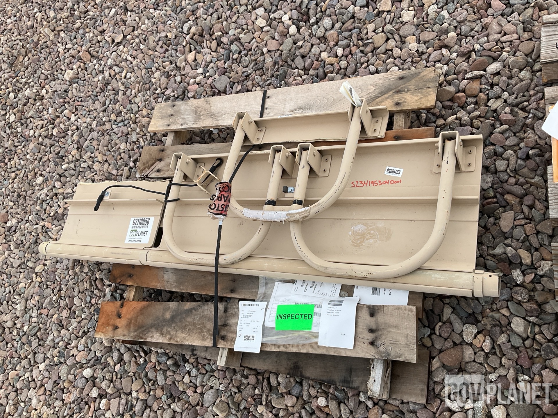 12422464 Vehicular Seat