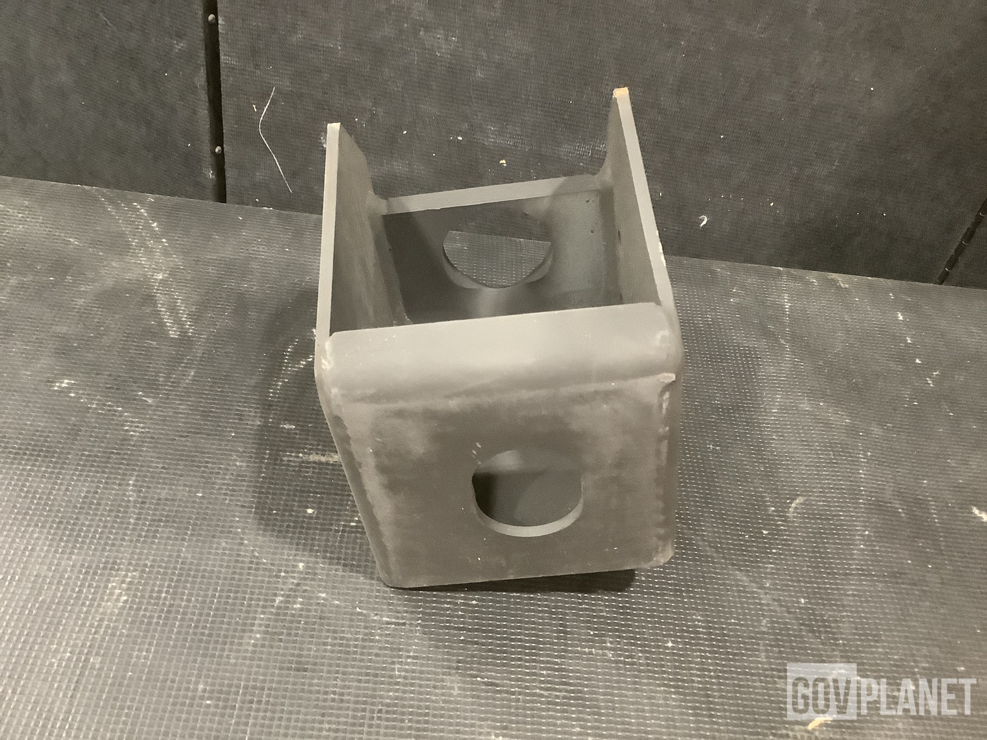 (8) AM General 12469291-1 Mounting Brackets