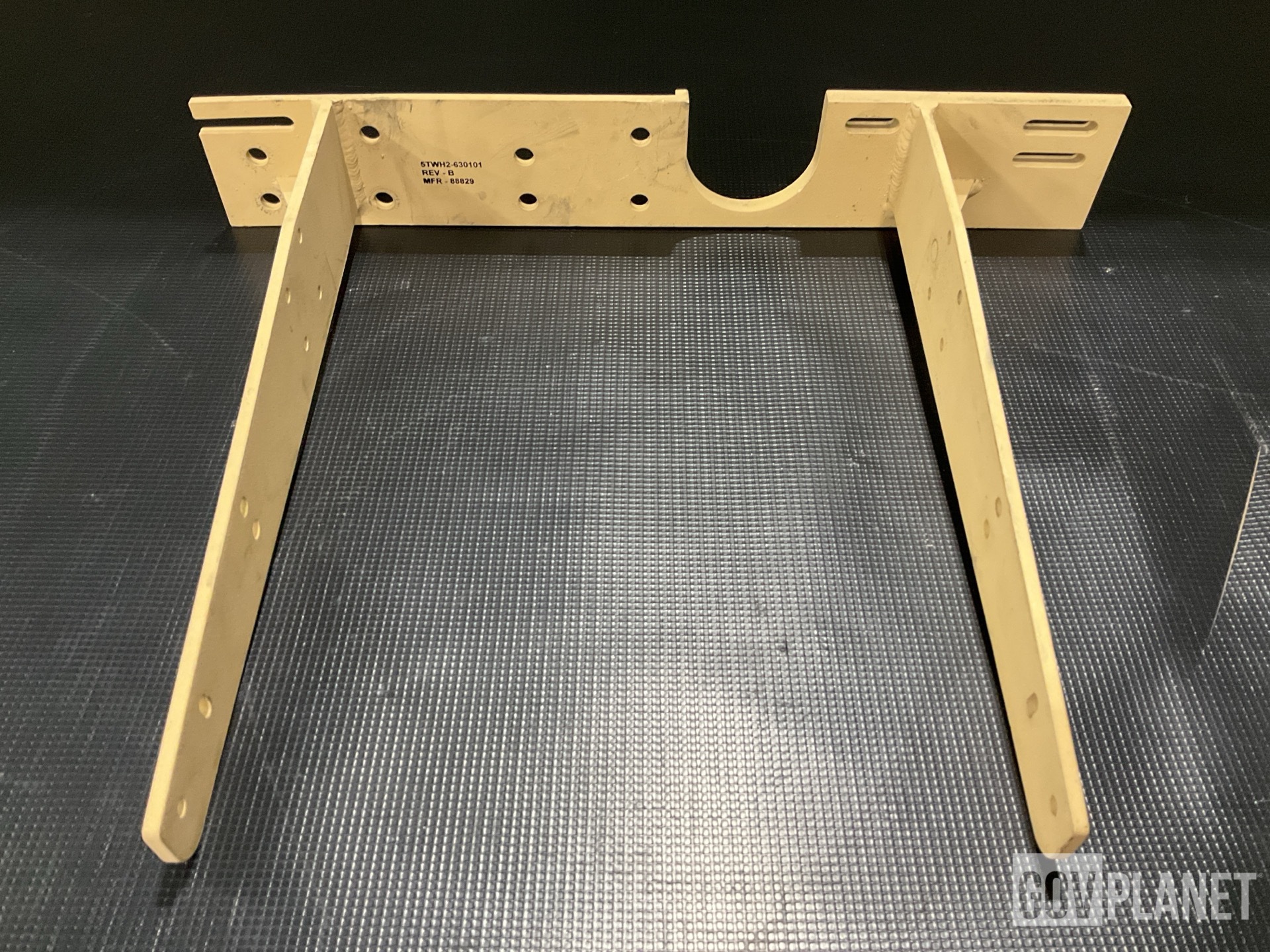 (26) Communication Systems, (2) Loop Clamps, (1) Bracket & Assorted Items