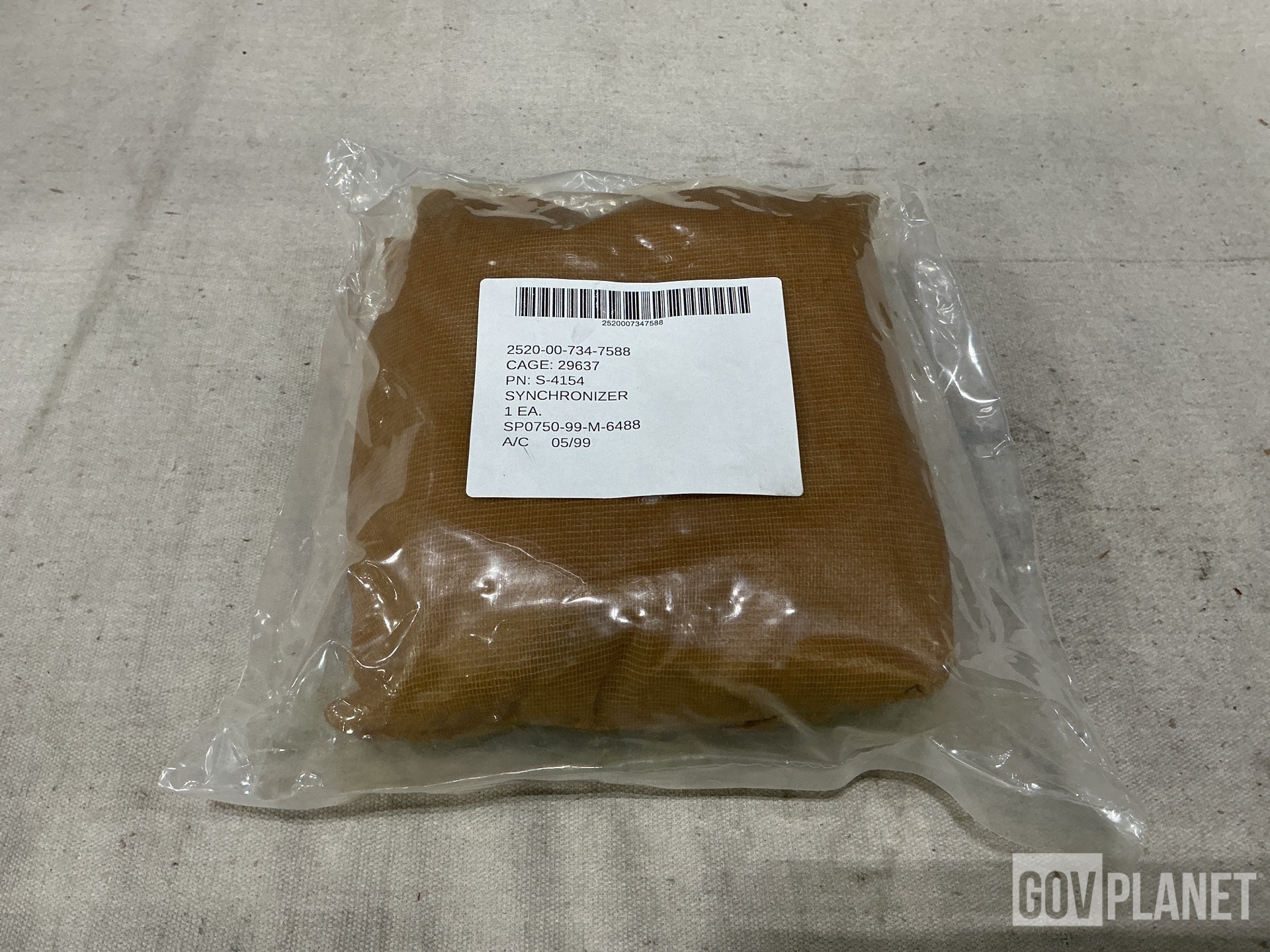 (39) Assorted Main Shaft Synchronizers