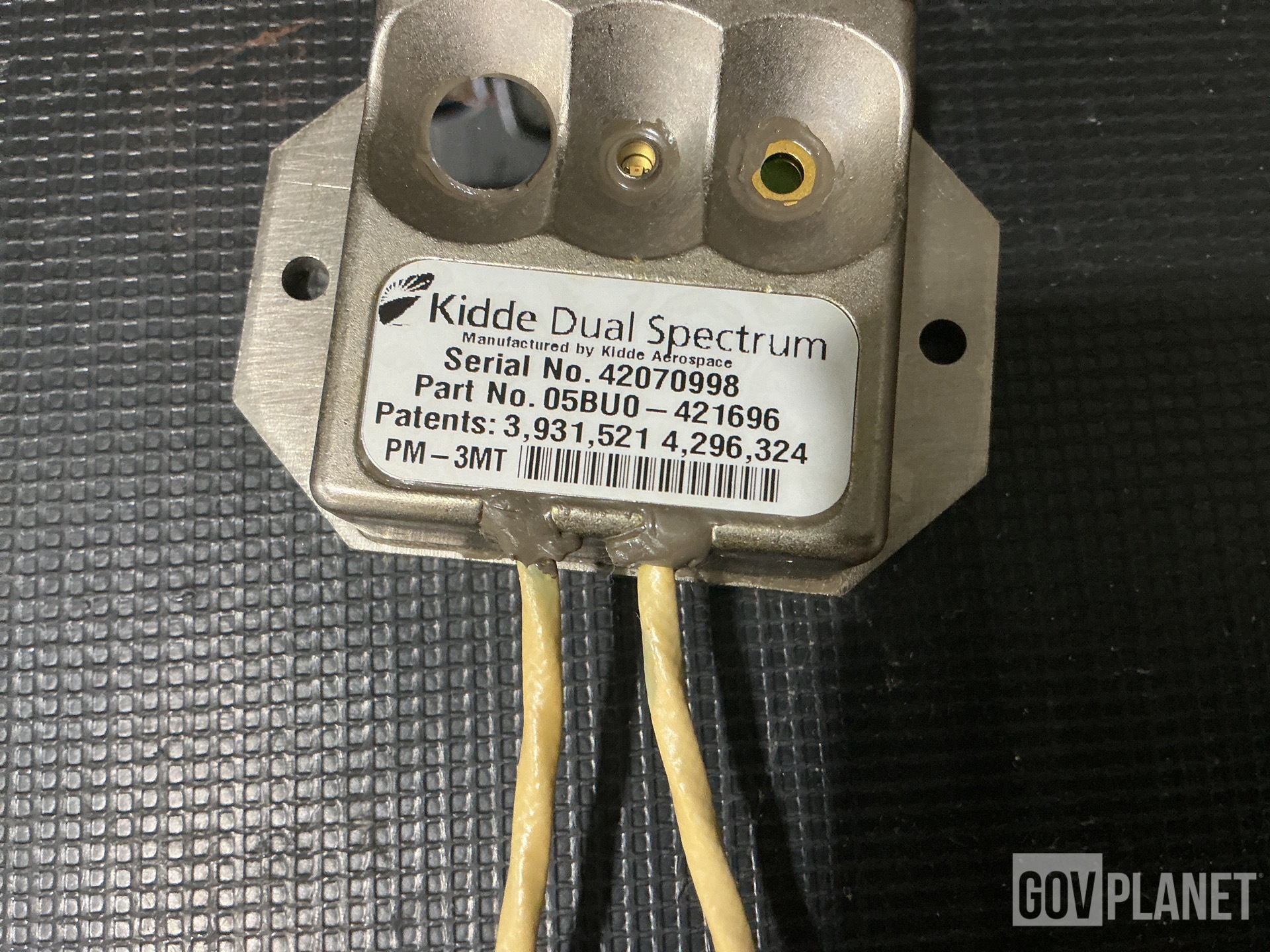 (9) Kidde Dual Spectrum 421696 Alarm Controls