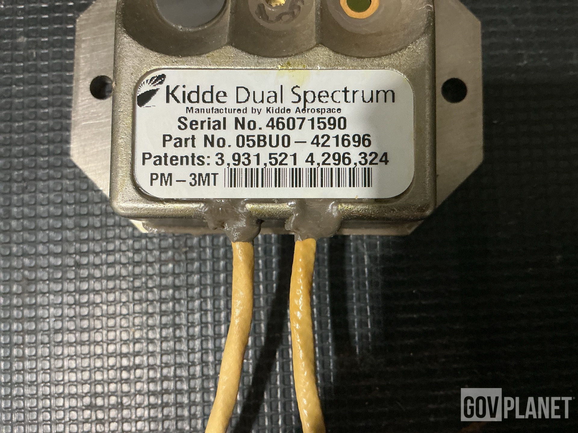 (6) Kidde Dual Spectrum 421696 Alarm Controls