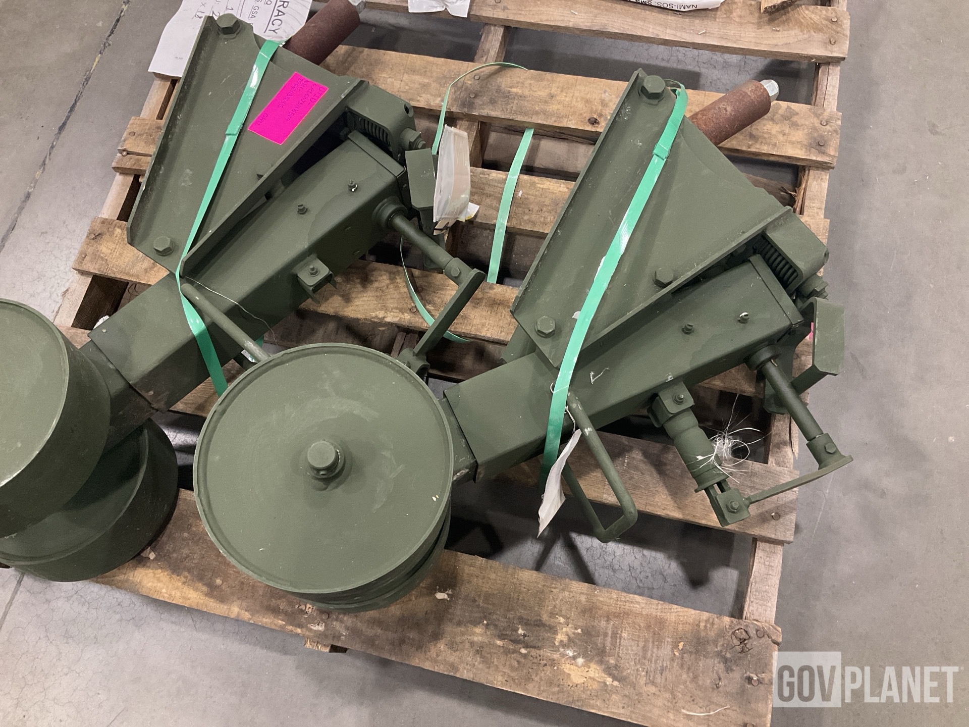(2) 12259830 Trailer Retractable Supports