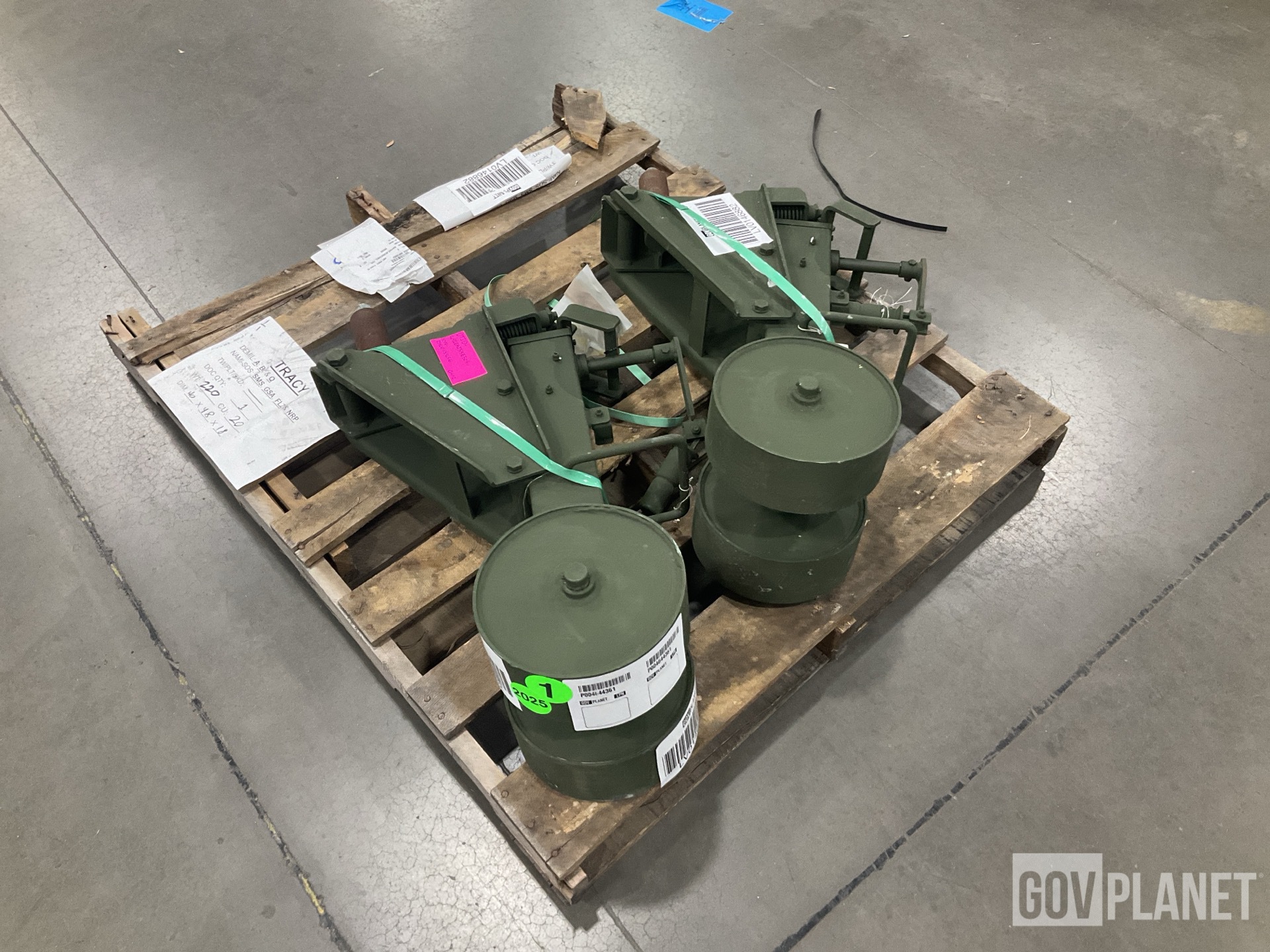 (2) 12259830 Trailer Retractable Supports