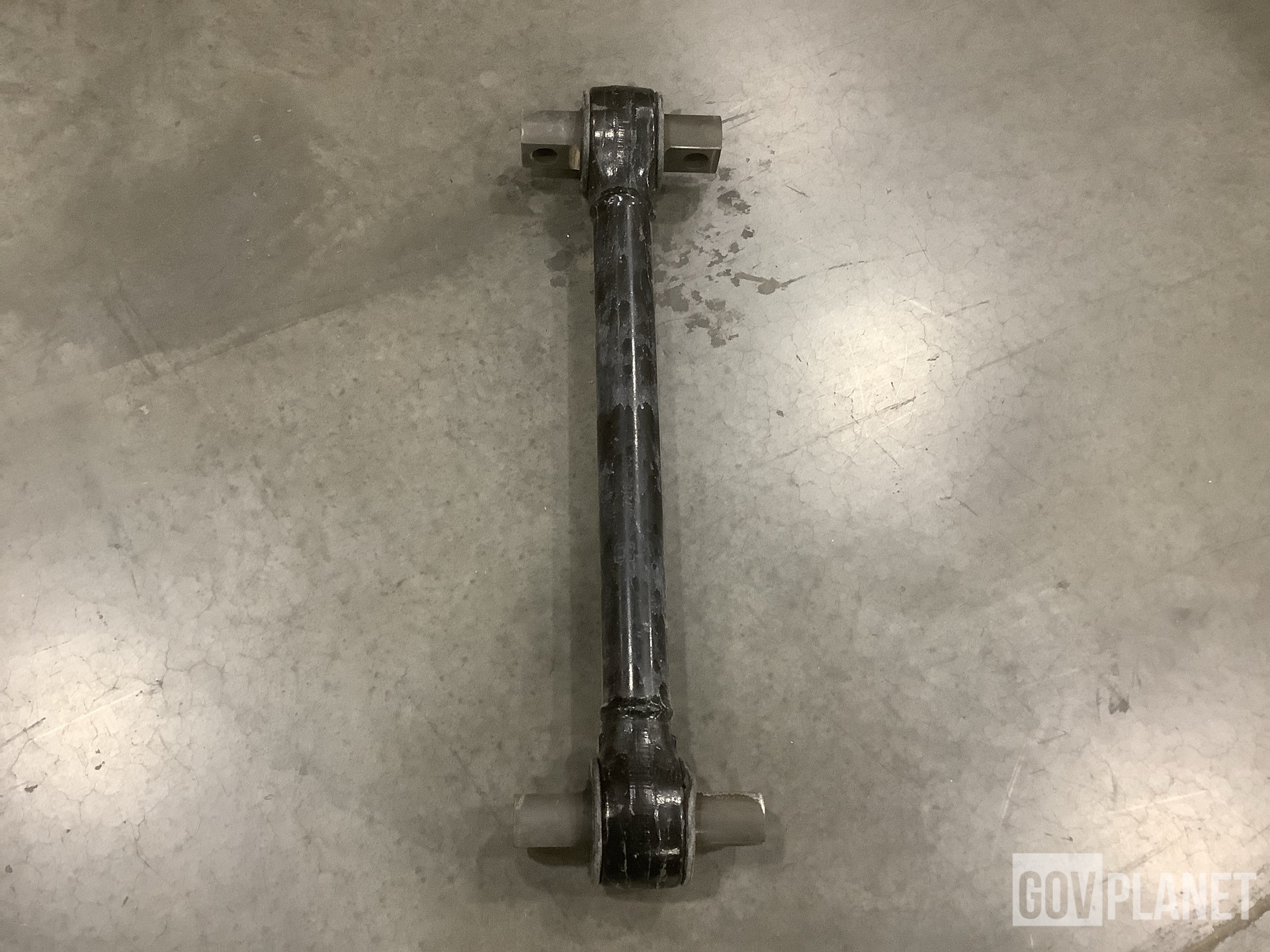 (5) General Dynamics 4000512 Front Axle Torque Rods