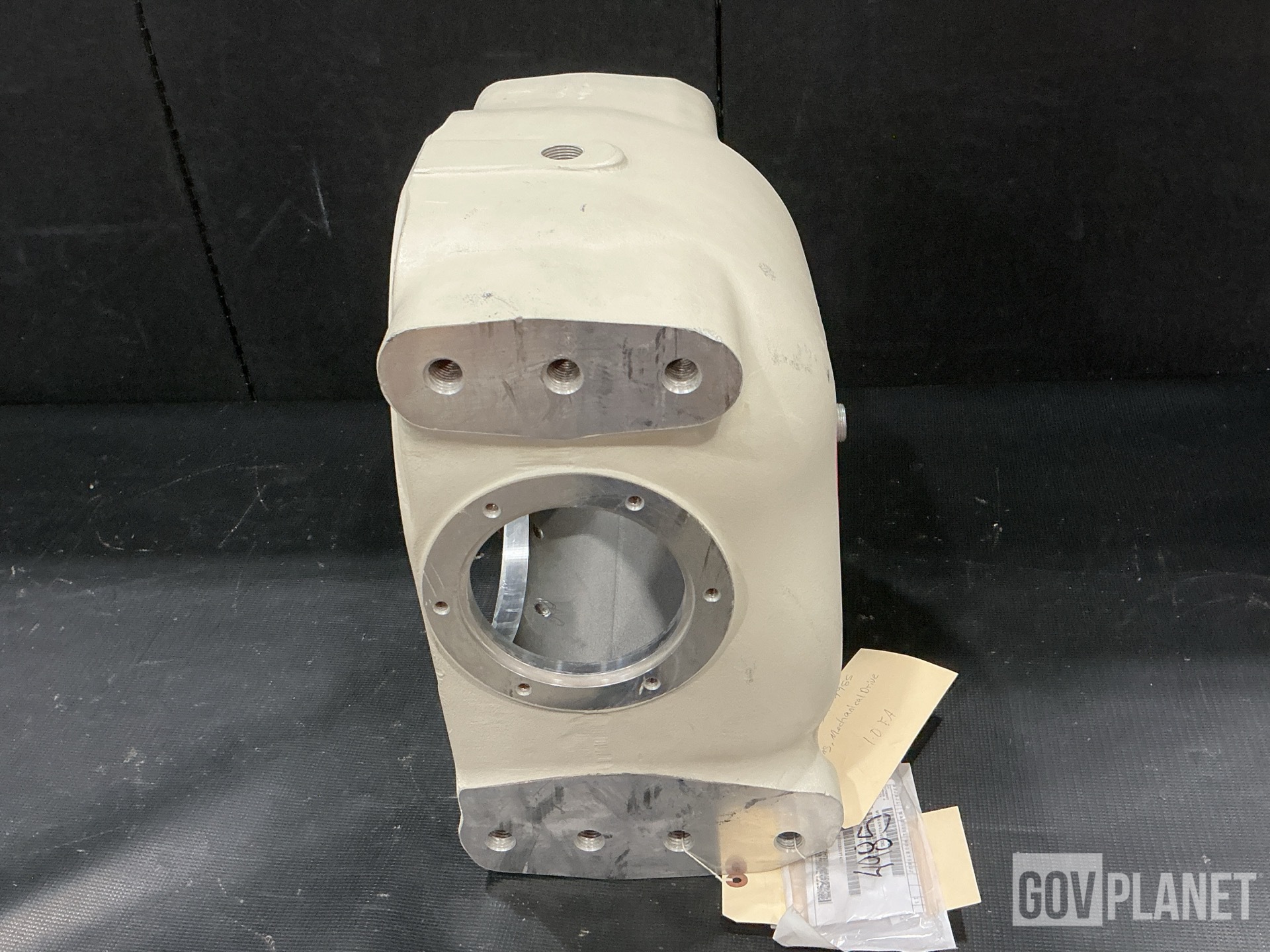 (22) Receptacle Connectors, (1) Mechanical Drive Housing & Assorted Items