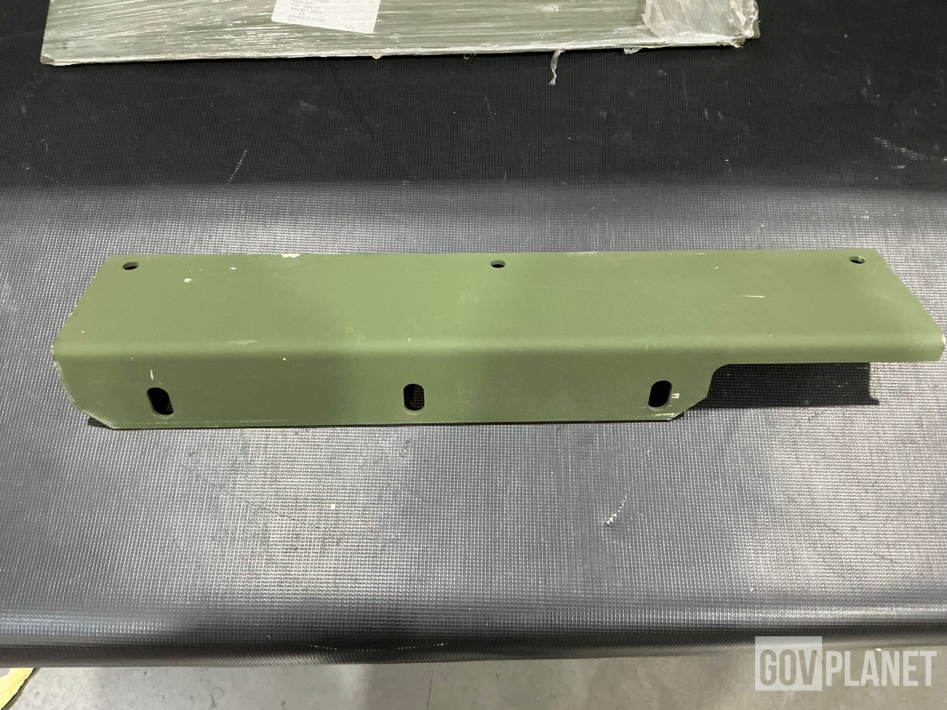 (29) Oshkosh 1991170 Angle Brackets
