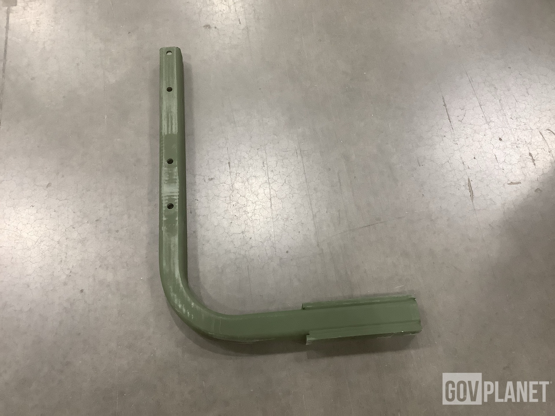 (10) Fender Braces, (1) Air Cleaner & (2) Panels