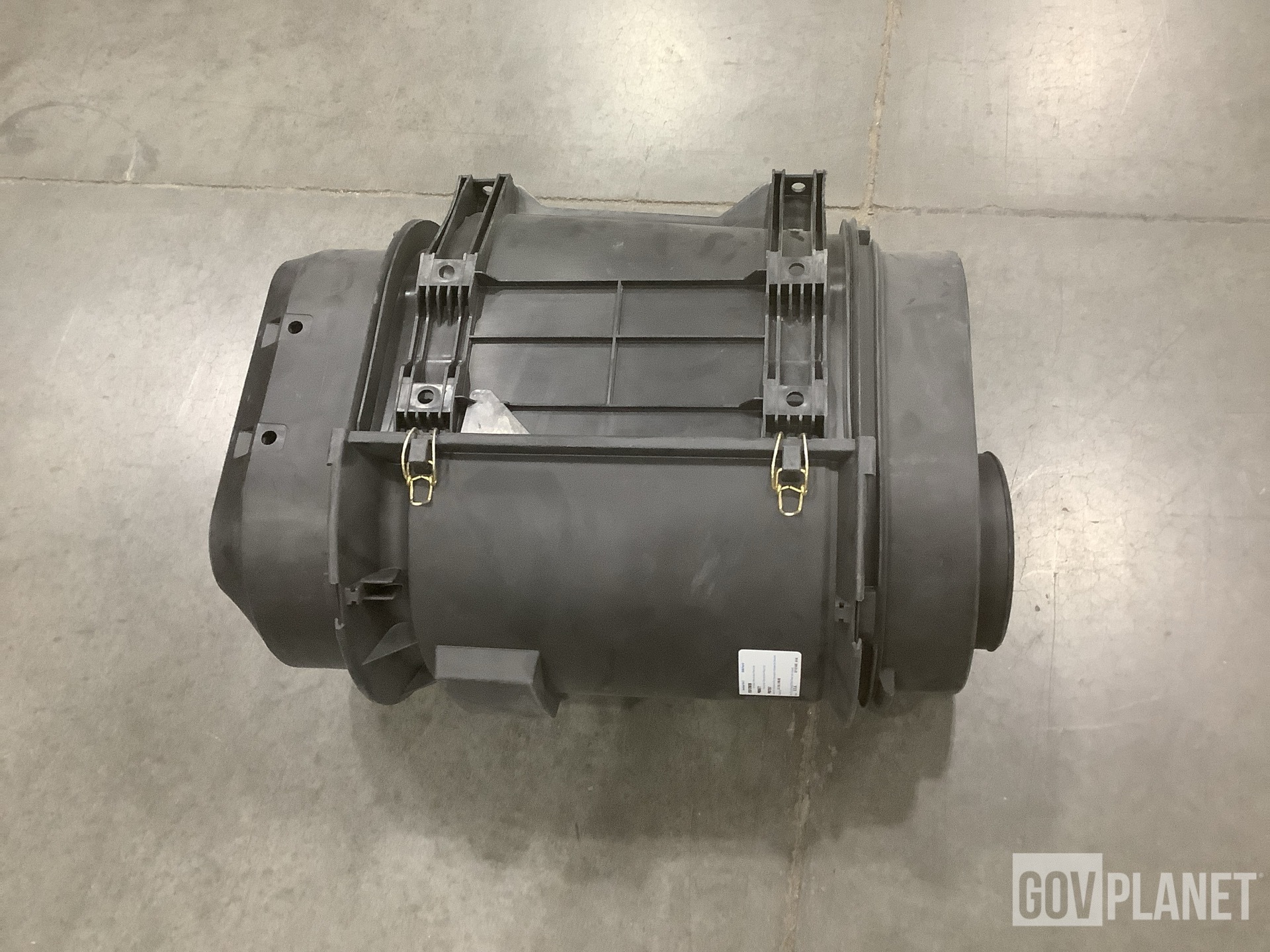 (10) Fender Braces, (1) Air Cleaner & (2) Panels