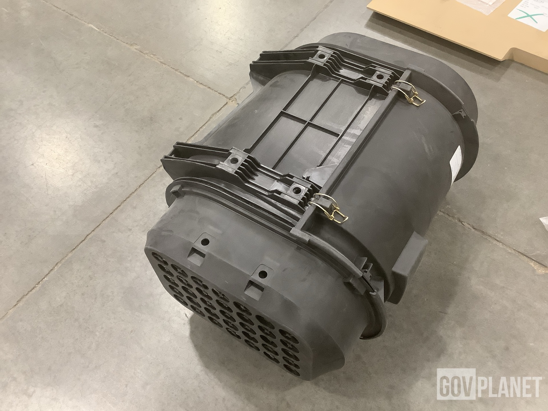 (10) Fender Braces, (1) Air Cleaner & (2) Panels