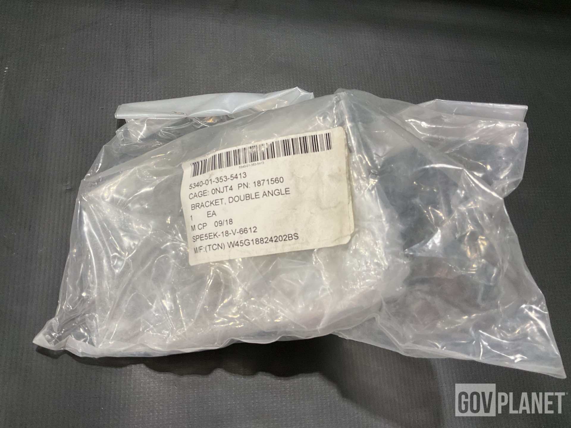 (6) Oshkosh 1871560 Double Angle Brackets