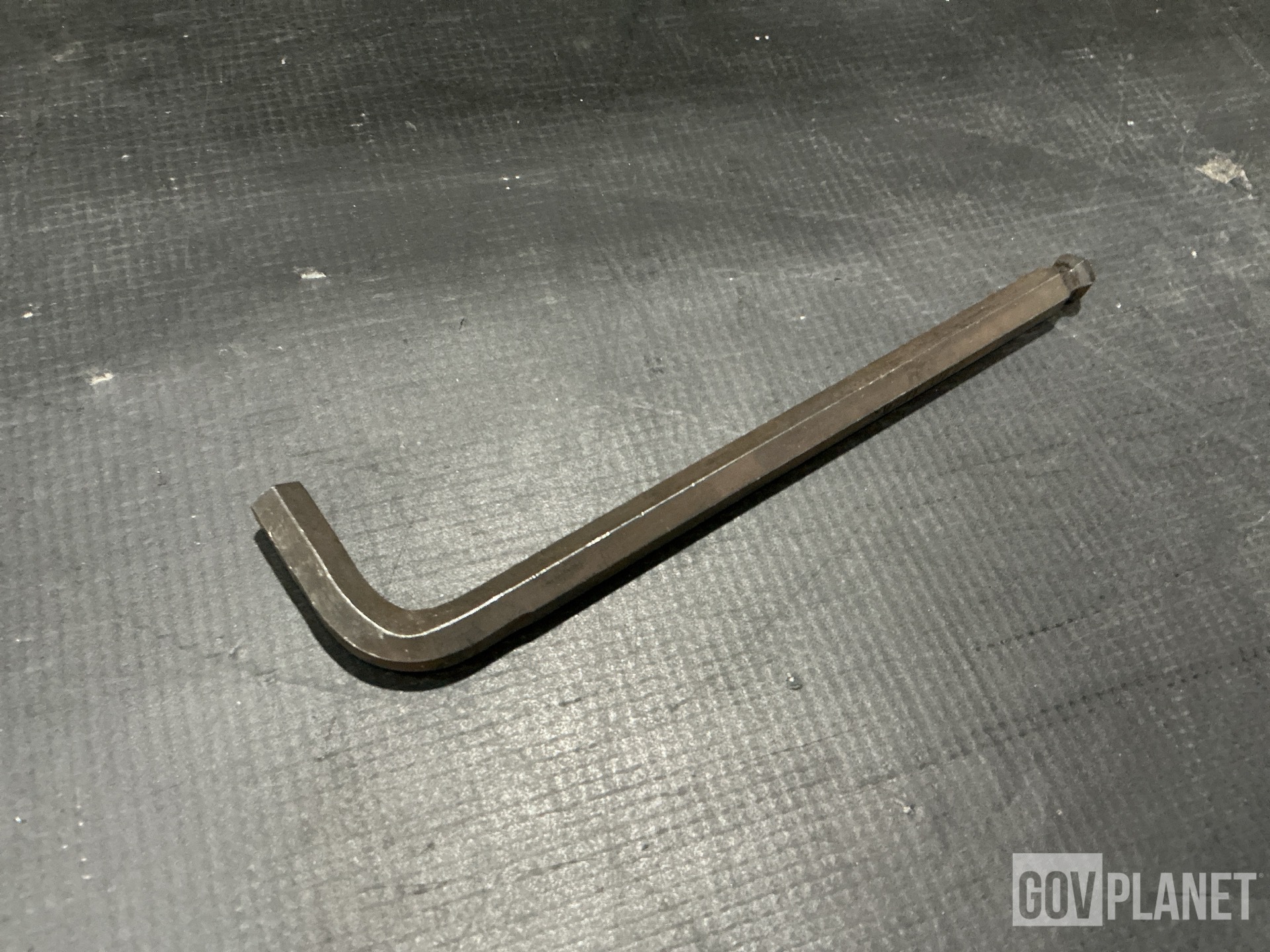 (4) Washers, (9) Electrical Plug Connectors & Assorted Items