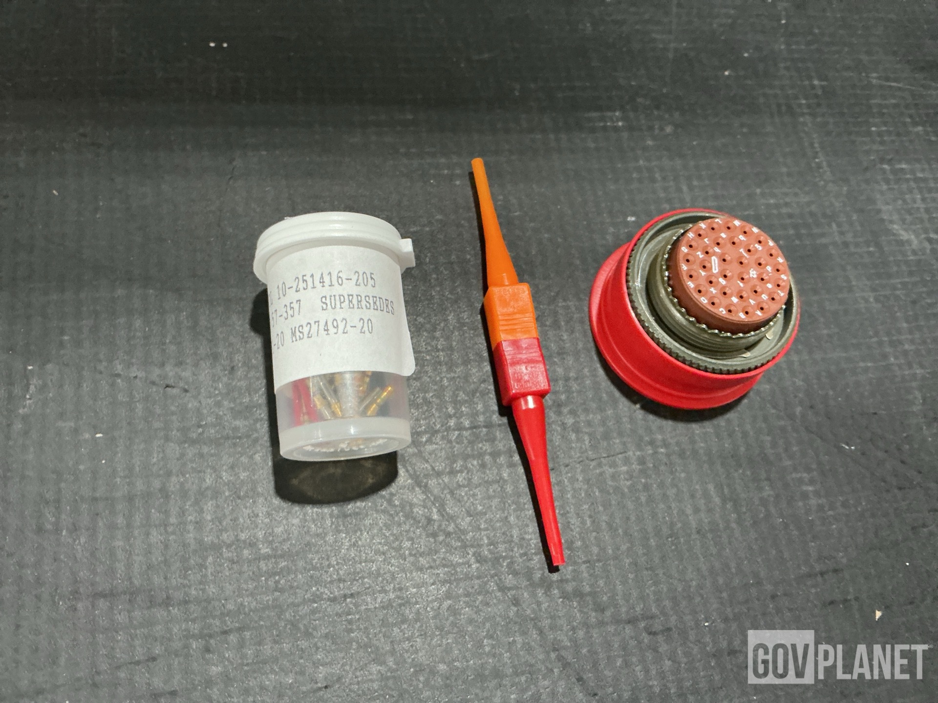 (4) Washers, (9) Electrical Plug Connectors & Assorted Items