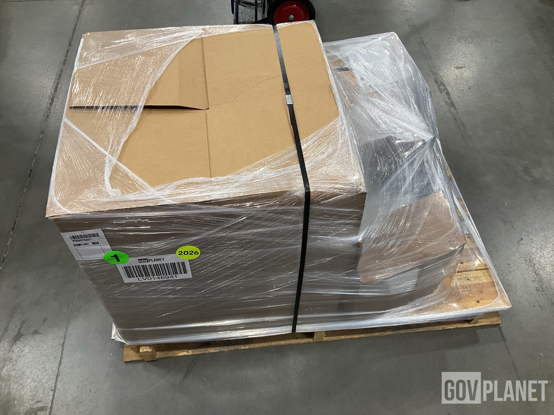 (11) Direct Linear Valves, (3) Coupling Assemblies, (15) Hoses & Assorted Items