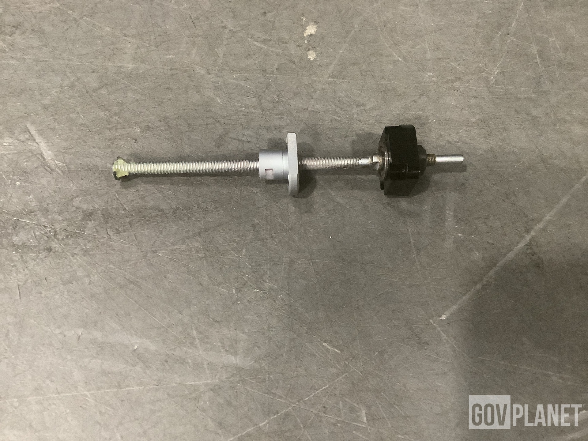 (1) Ball Carrier Screw, (1) Tensiometer, (3) Storage Cases & Assorted Items