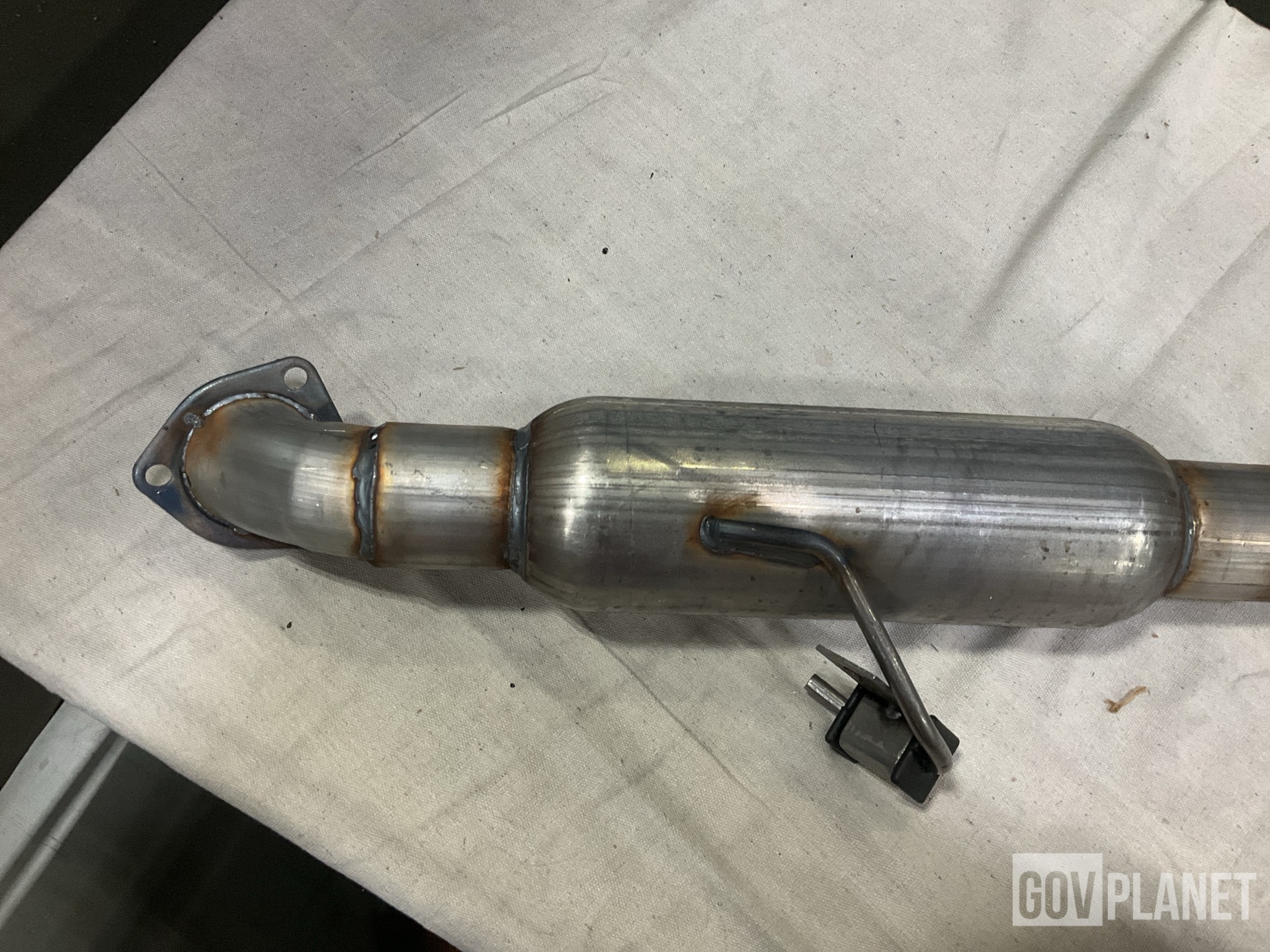 (20) General Dynamics 43018969 Exhaust Mufflers