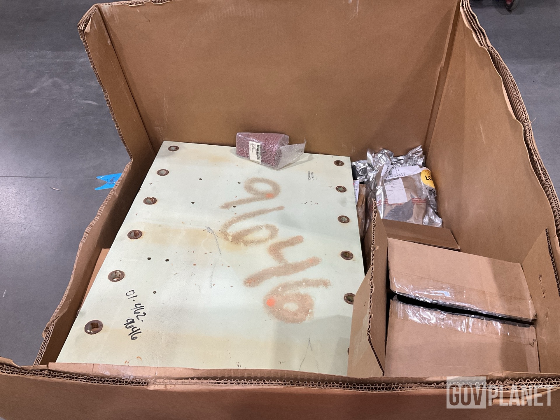 (1) Mounting Plate, (14) Mounting Brackets (1) Actuator & Assorted Items