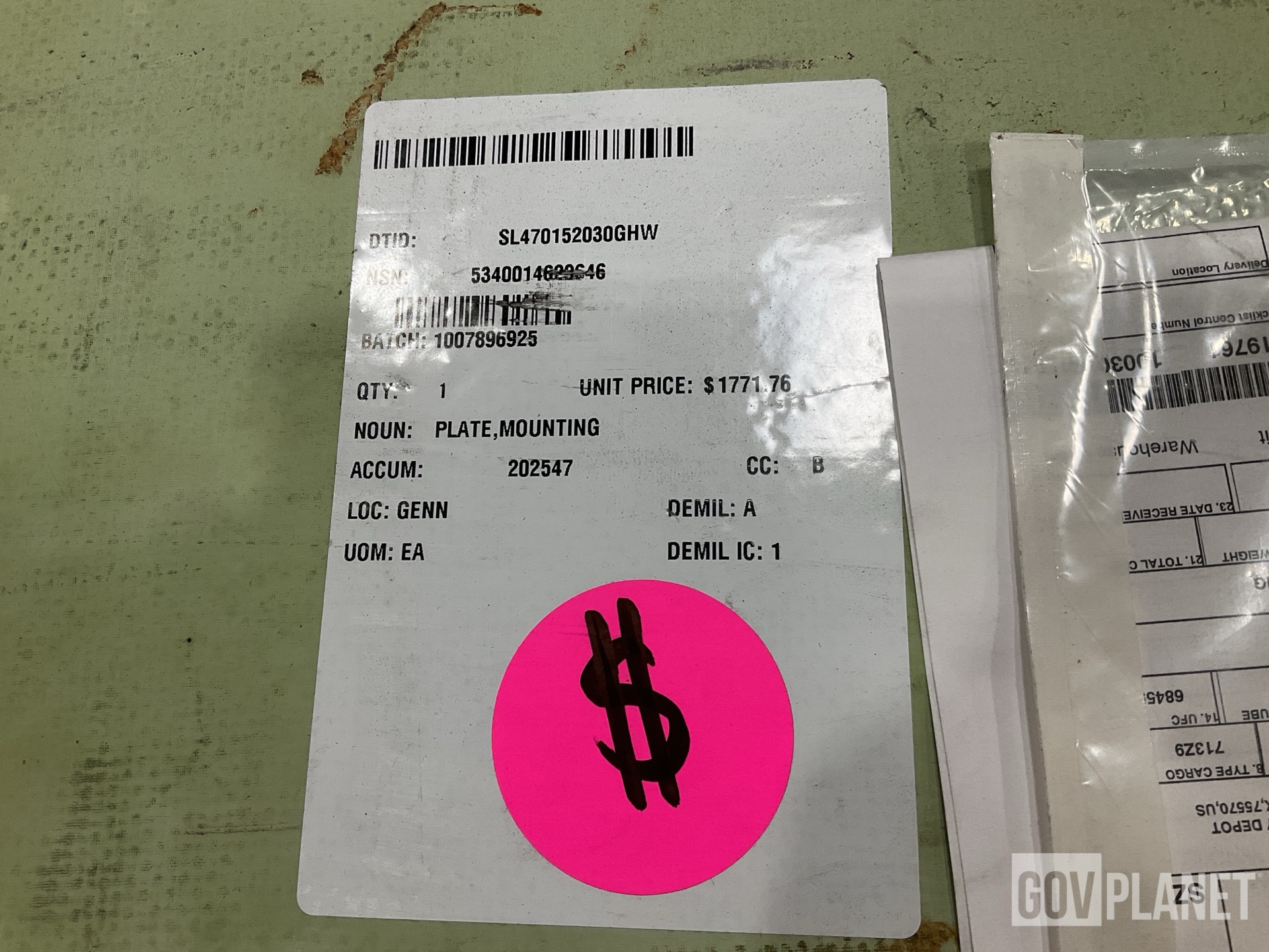 (1) Mounting Plate, (14) Mounting Brackets (1) Actuator & Assorted Items