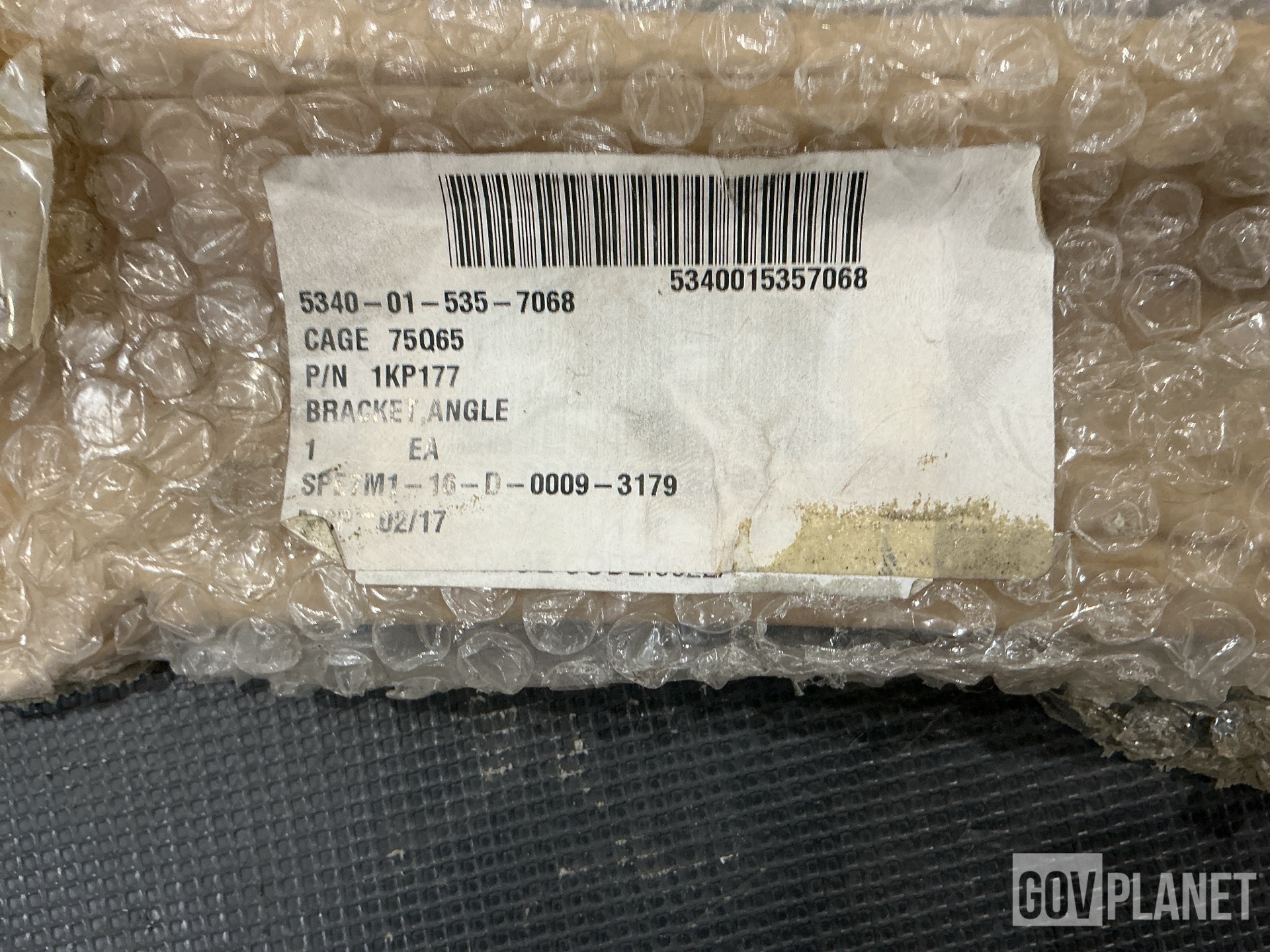 (3) Oshkosh 1KP177 Angle Brackets