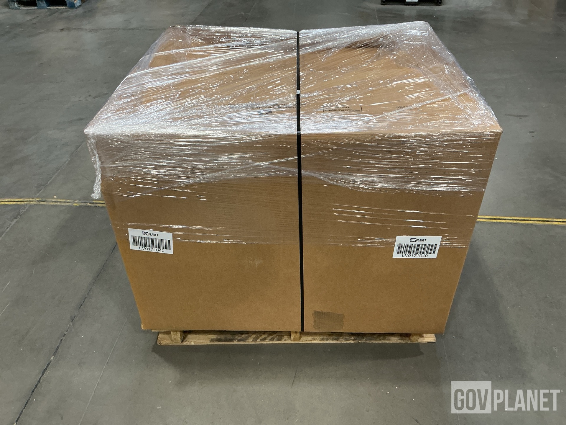 (1) Cable Assembly, (75) Mounts, (1) Distribution Box & Assorted Items