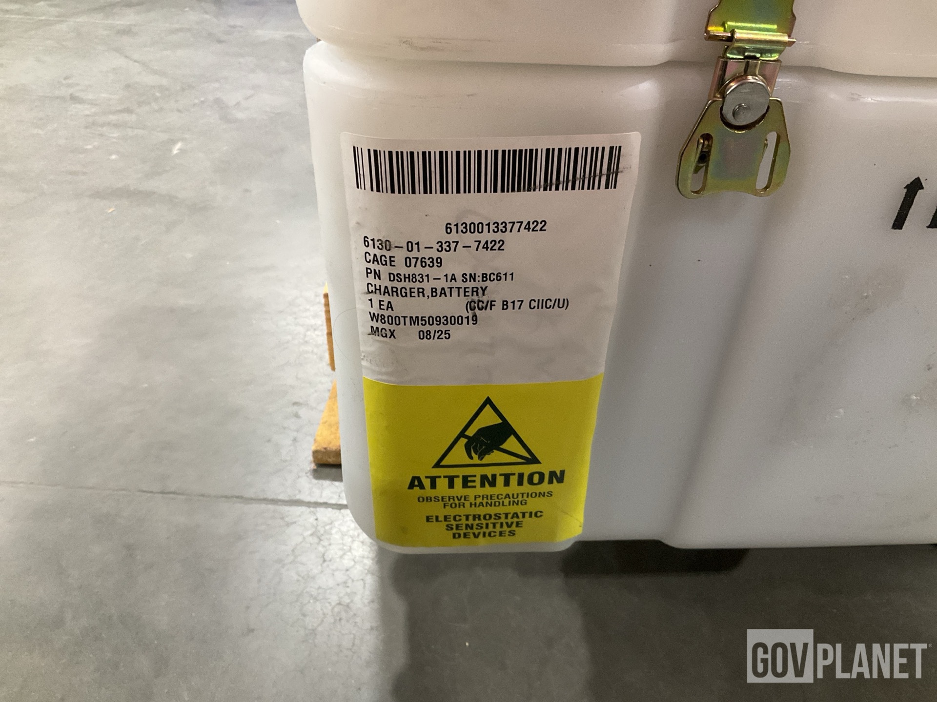 (2) Leland Electrosystems 07639-DSH831-1A Battery Chargers