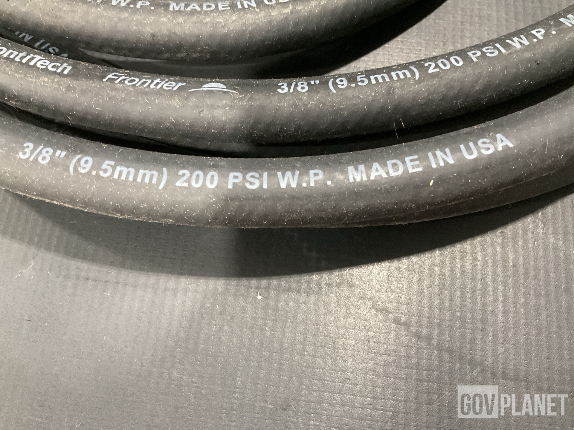 (11) Continental ContiTech Frontier 200 PSI Air/Multi-Purpose Hose Assemblies