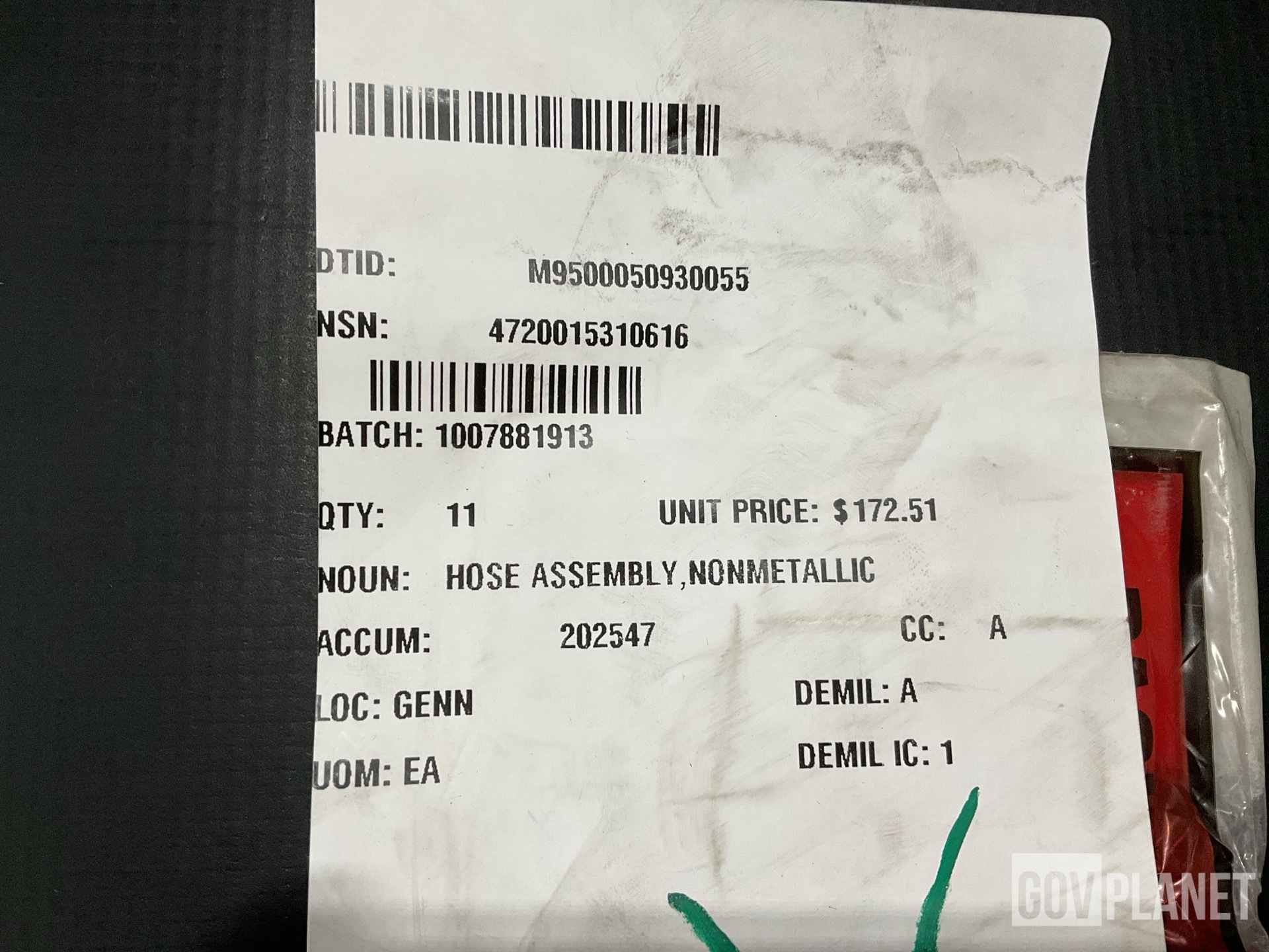 (11) Continental ContiTech Frontier 200 PSI Air/Multi-Purpose Hose Assemblies