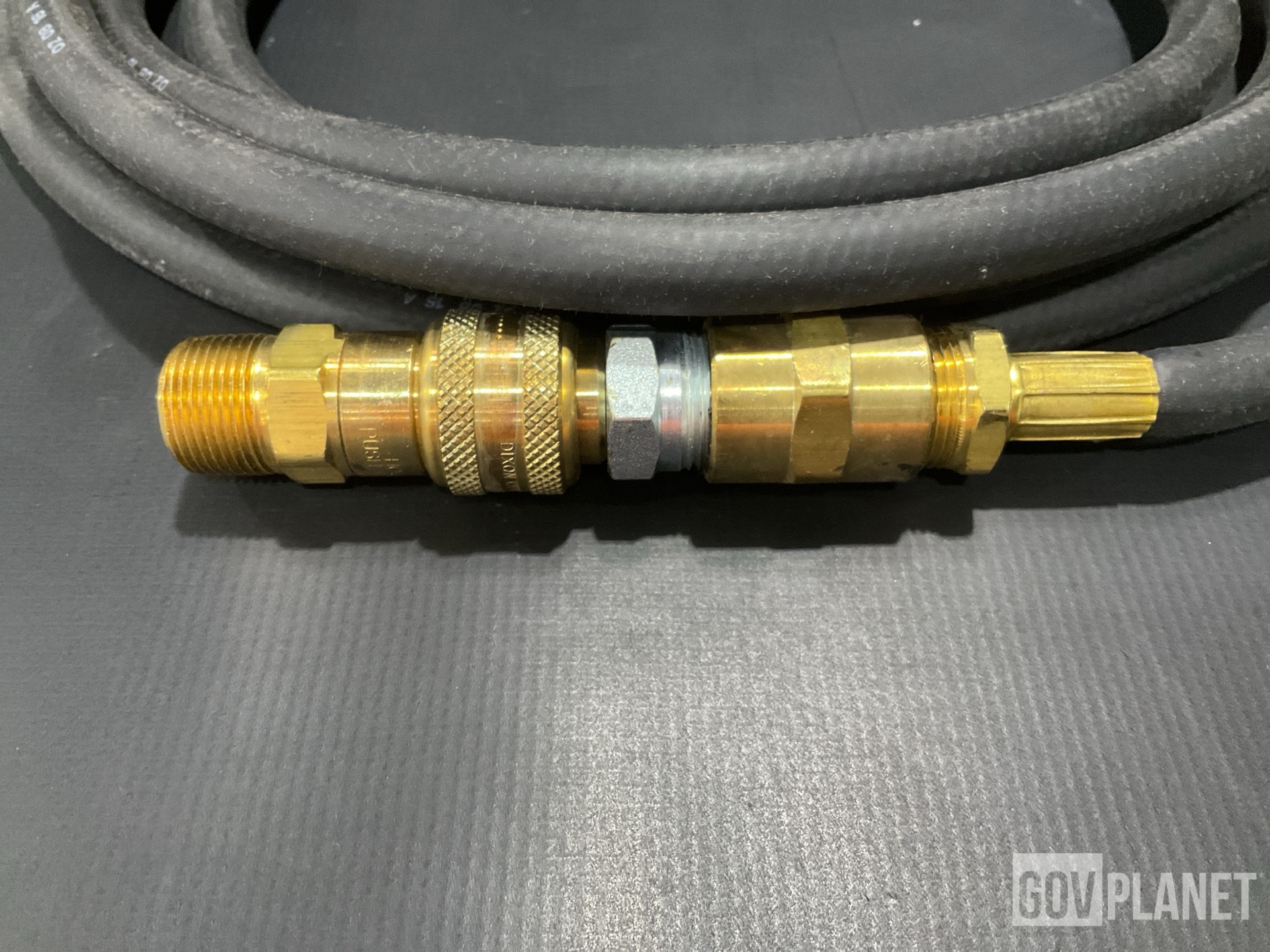 (11) Continental ContiTech Frontier 200 PSI Air/Multi-Purpose Hose Assemblies