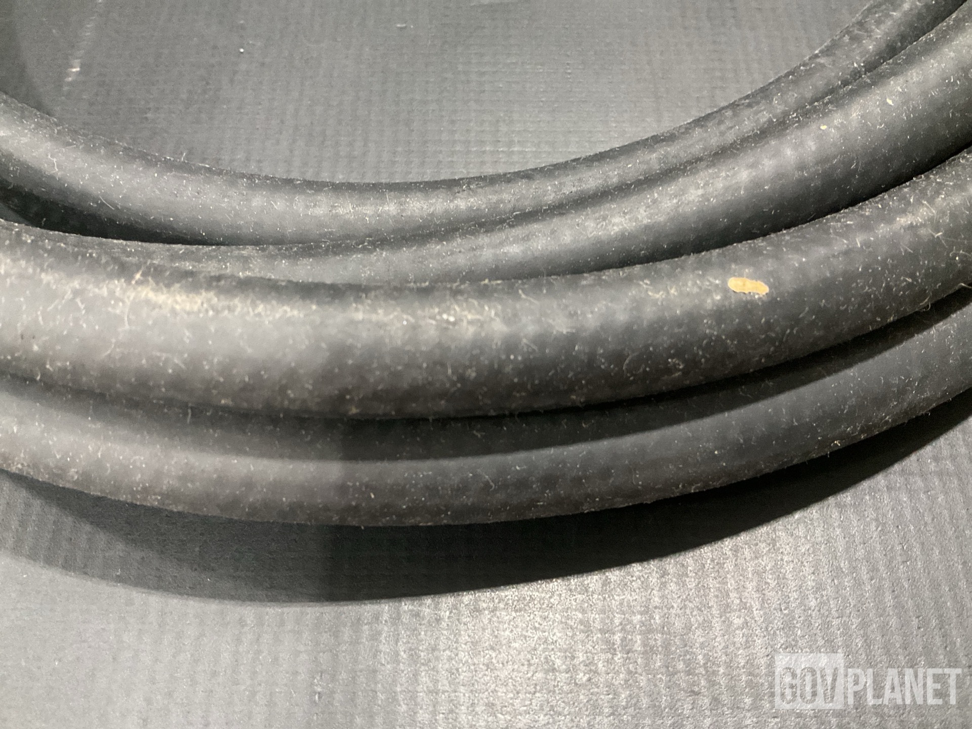 (11) Continental ContiTech Frontier 200 PSI Air/Multi-Purpose Hose Assemblies