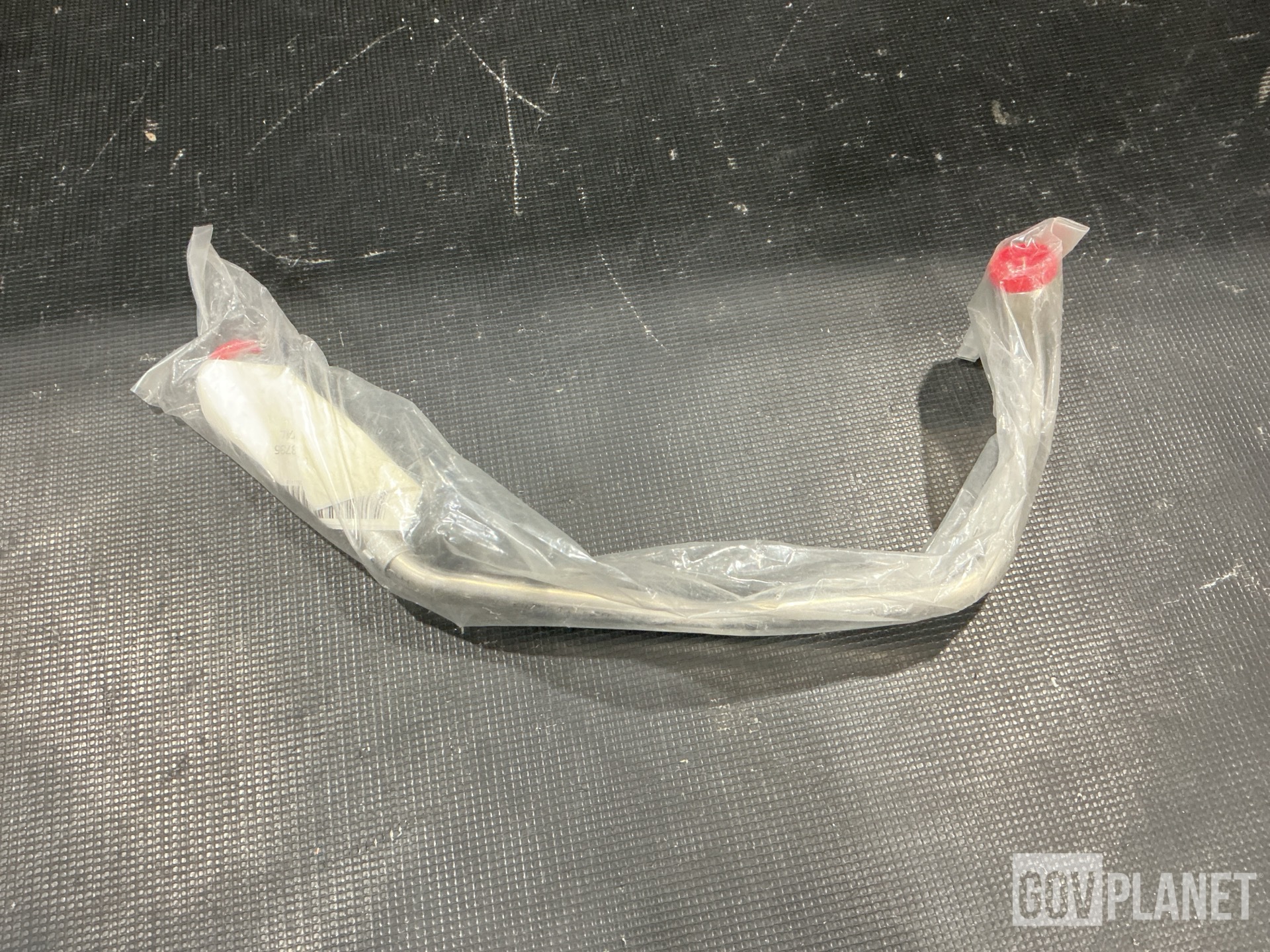 (240) Valves, (197) Pipe Nipples, (29) Metal Tubes & Assorted Items