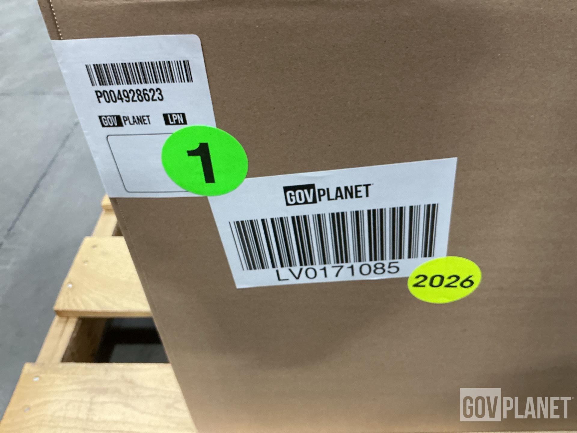 (240) Valves, (197) Pipe Nipples, (29) Metal Tubes & Assorted Items