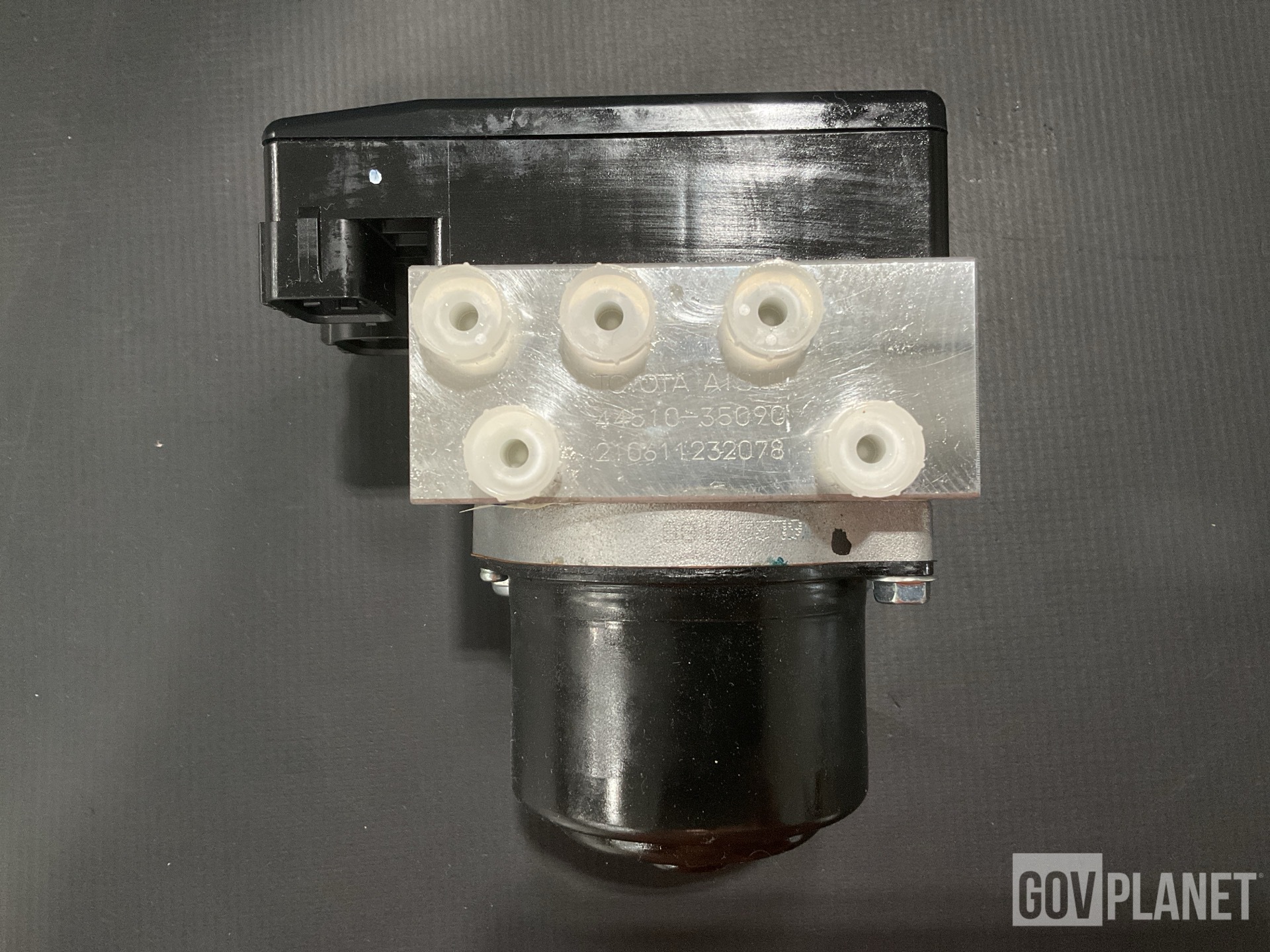 (1) Brake Assembly, (1) Shock Absorber, (1) Generator & Assorted Items