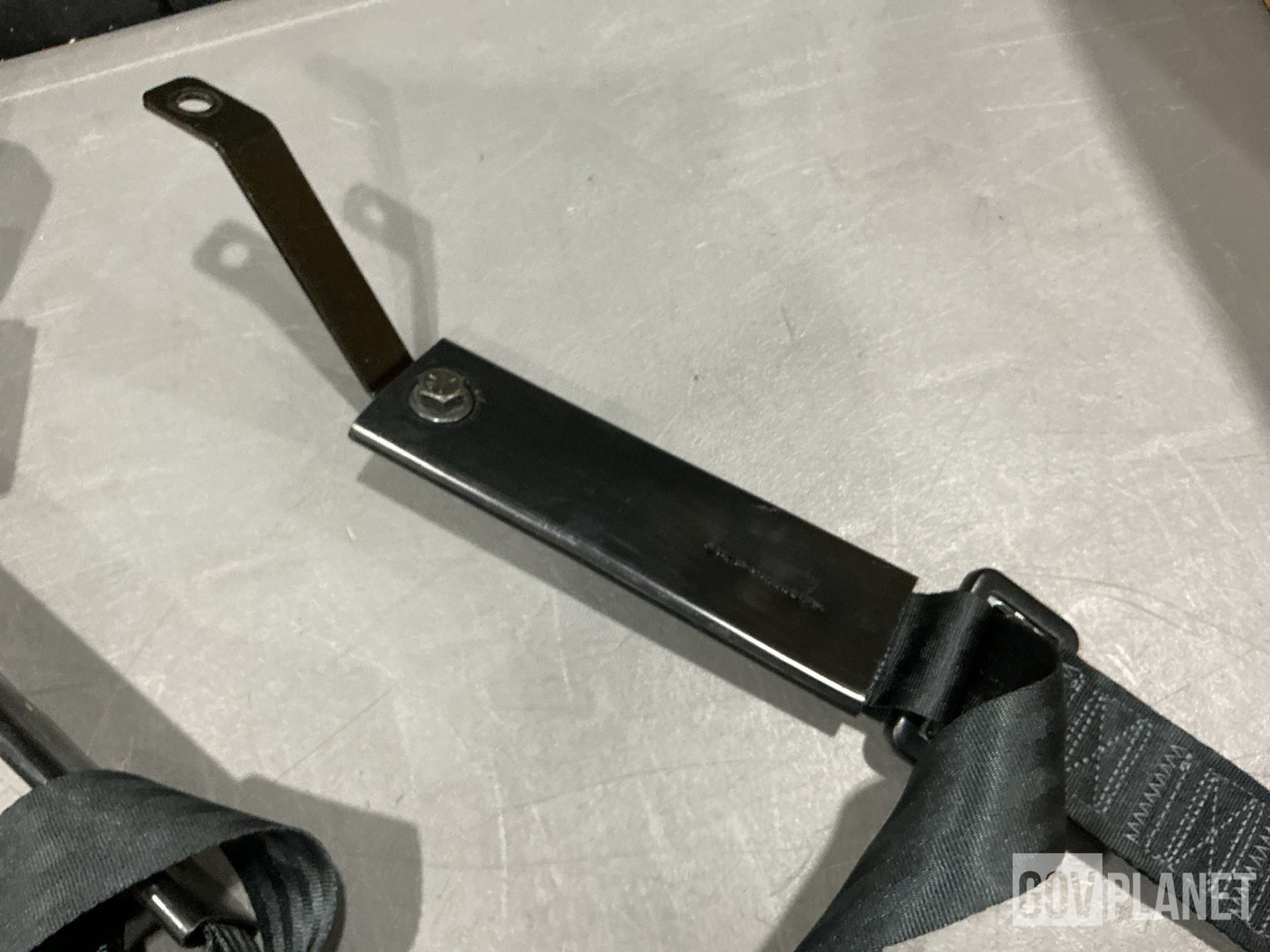 (3) Indiana Mills & Manufacturing F104117 Vehicular Safety Belts