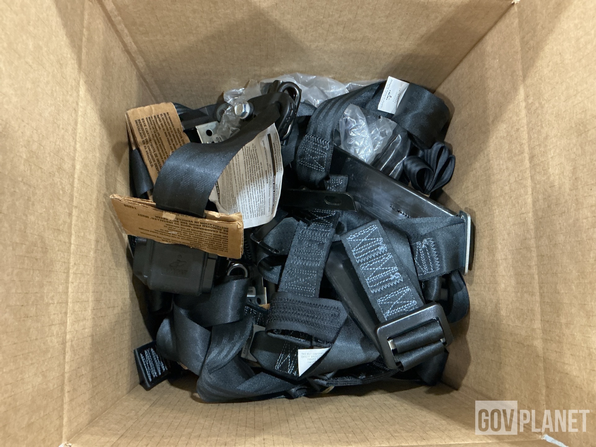 (3) Indiana Mills & Manufacturing F104117 Vehicular Safety Belts