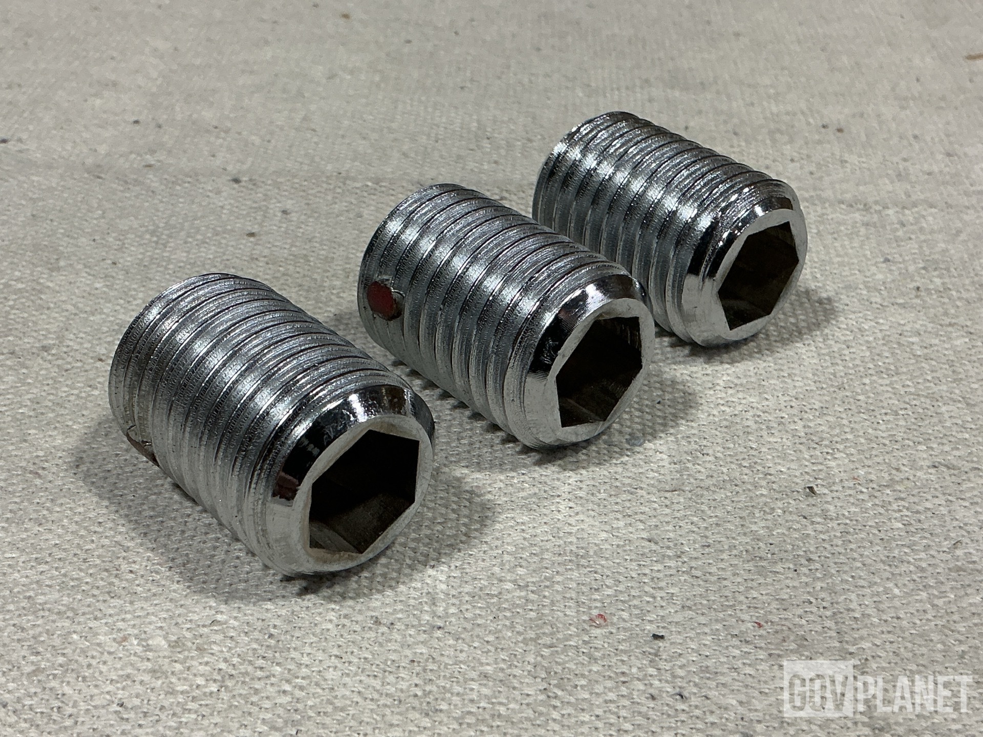(27) Allen Tool 1230D06 ITEM 4 Set Screws