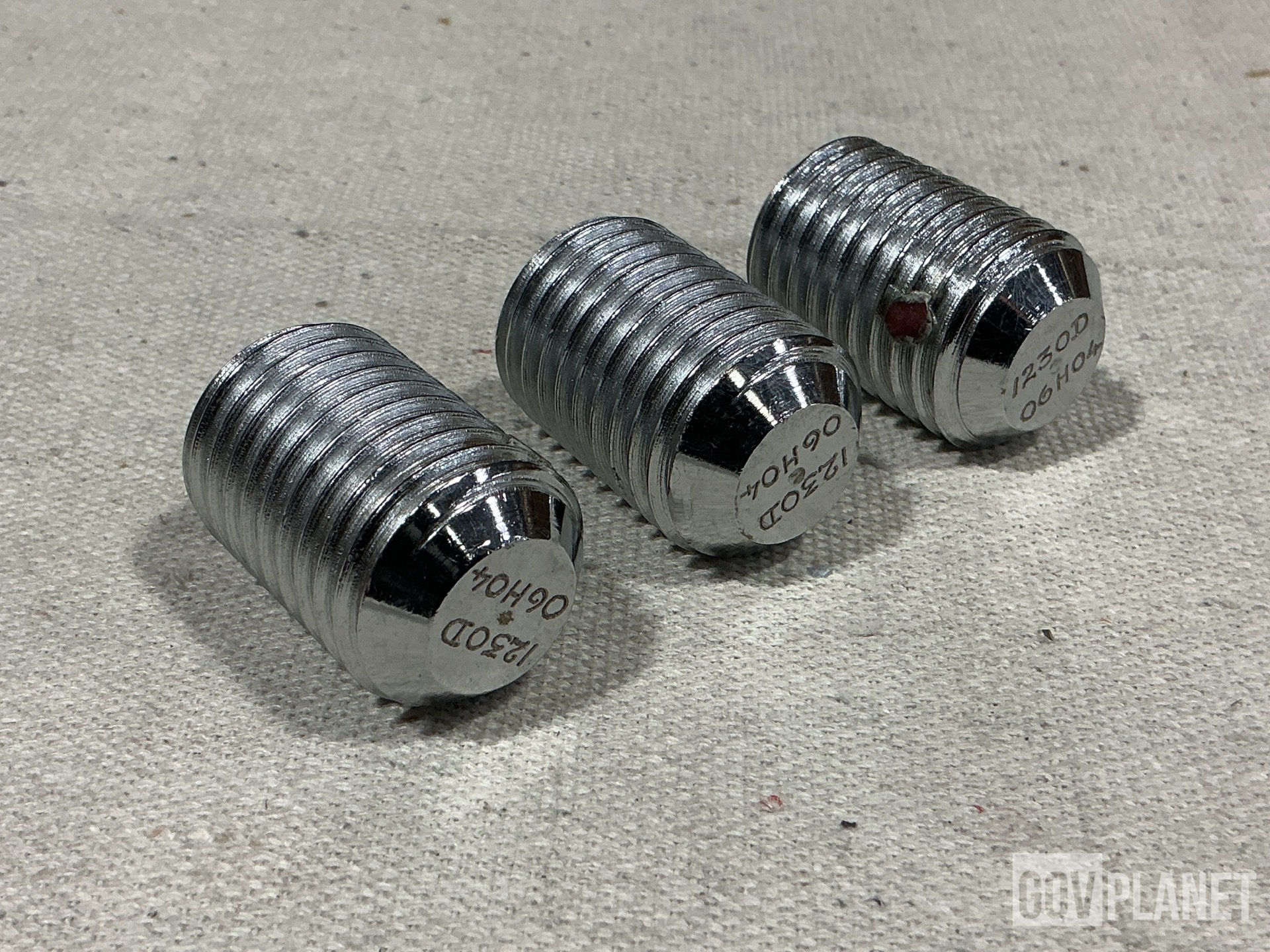 (27) Allen Tool 1230D06 ITEM 4 Set Screws