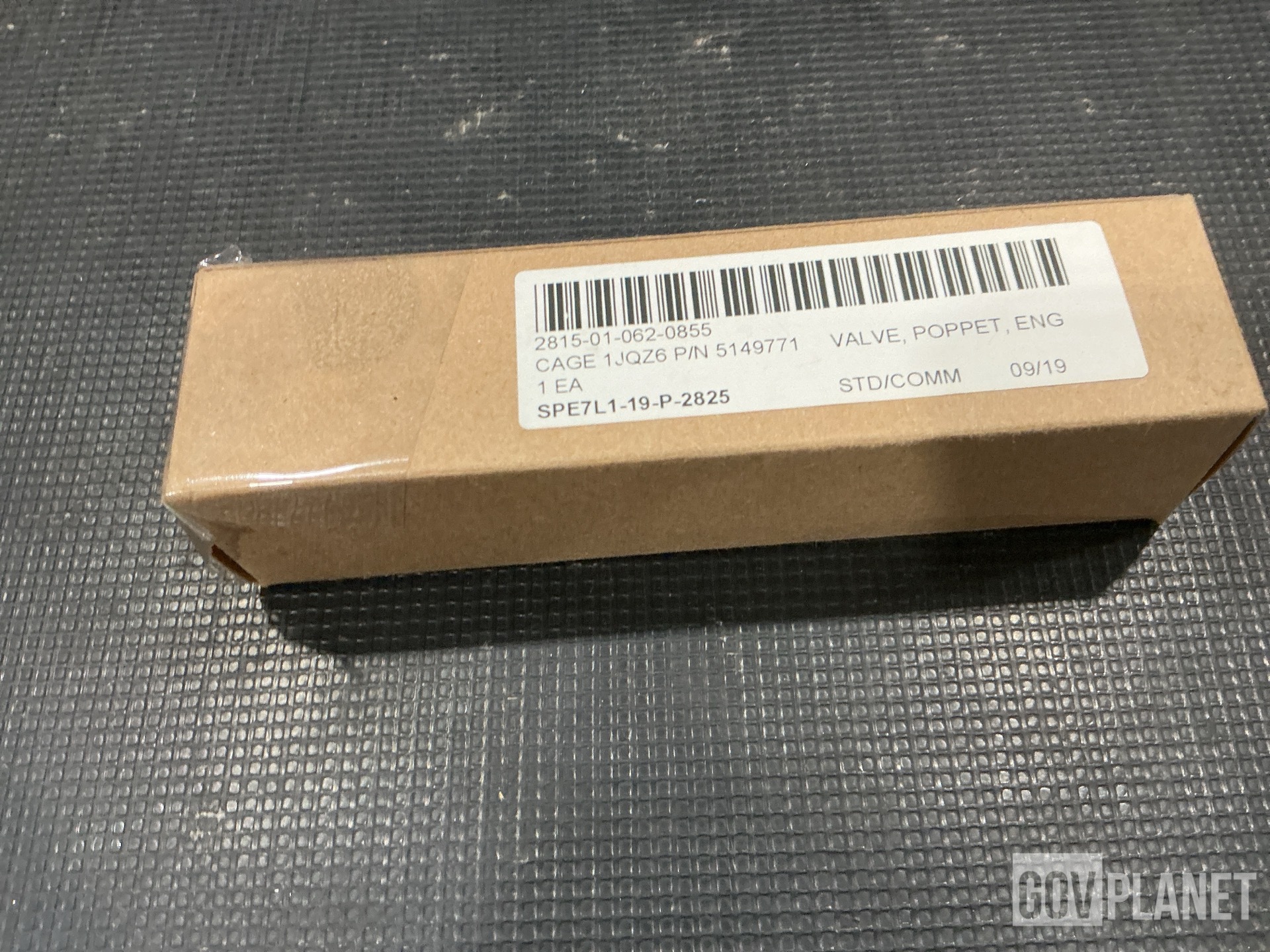 (79) Augusta Engine Parts 5149771 Engine Poppet Valves