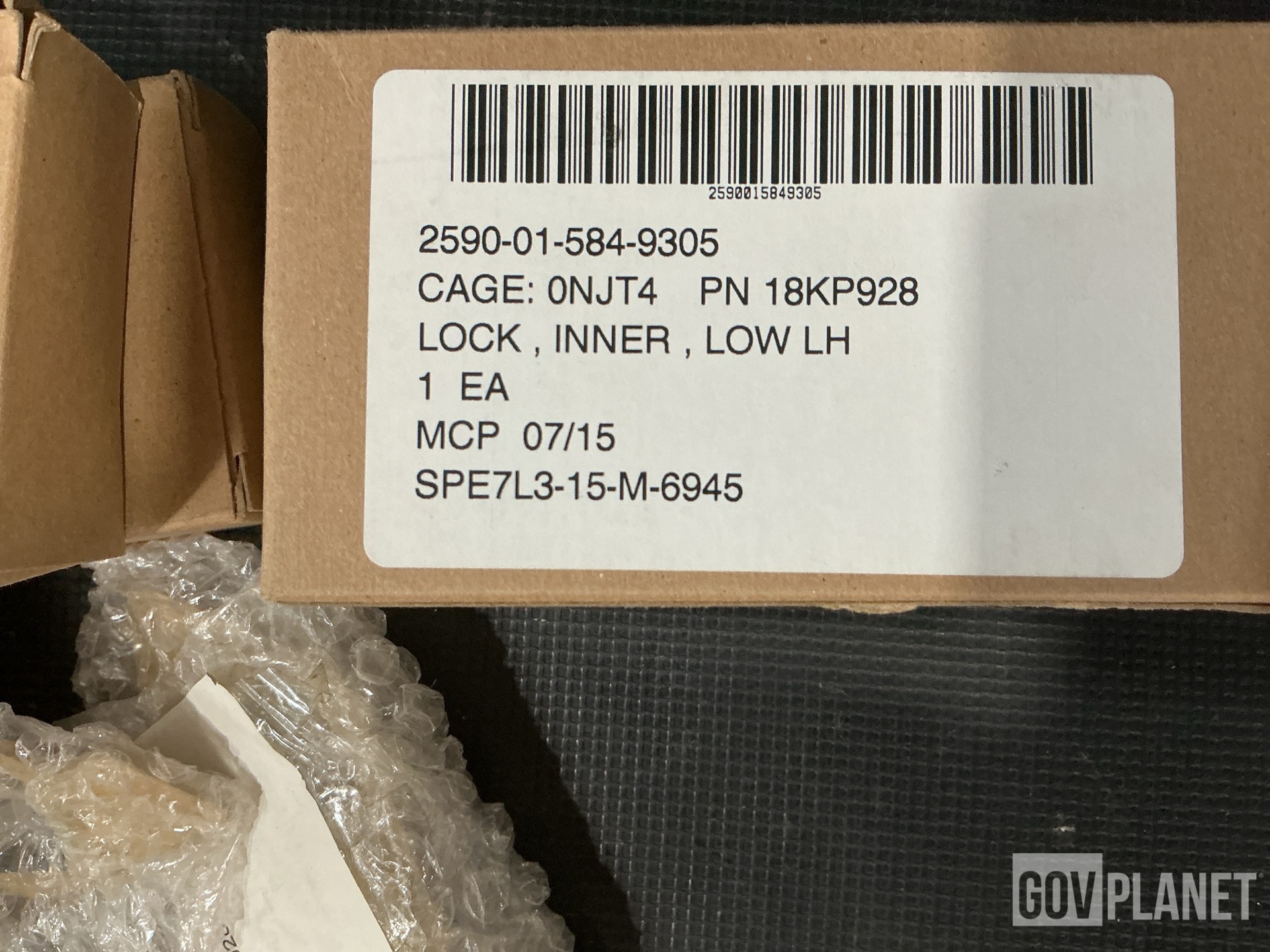 (1) Fifth Wheel Parts Kit, (48) Splash Guards & Assorted Items