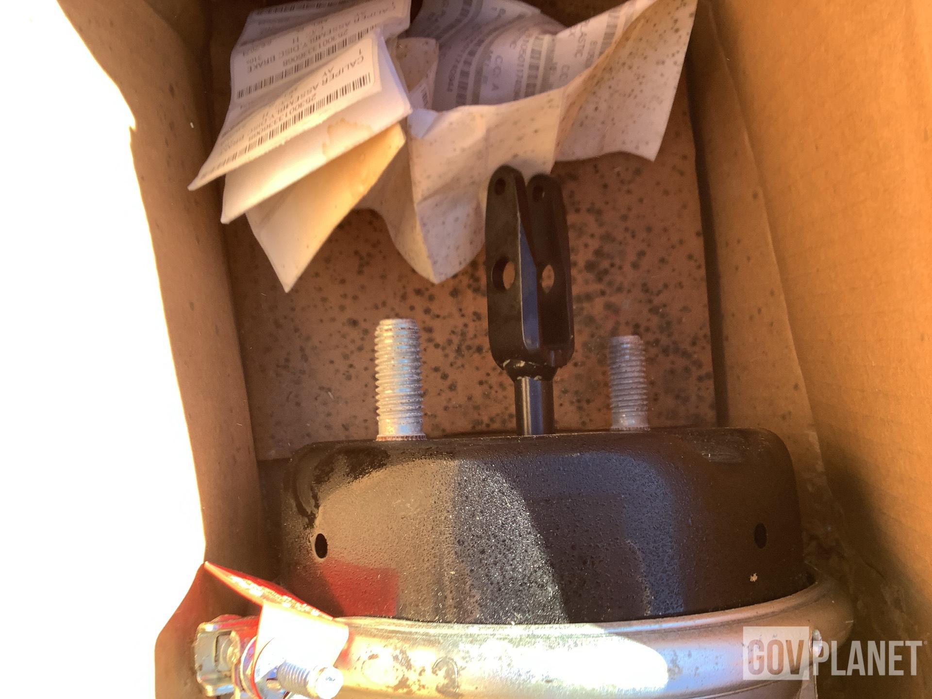 (7) MGM Brakes MJS3030ET088 Air Brake Chambers