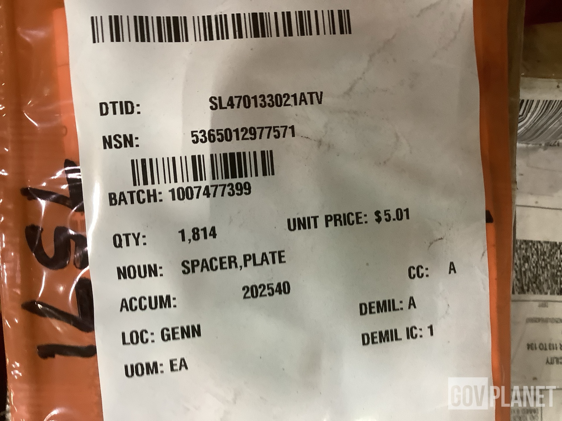 (6,500) Washers & (2,258) Assorted Plate Spacers