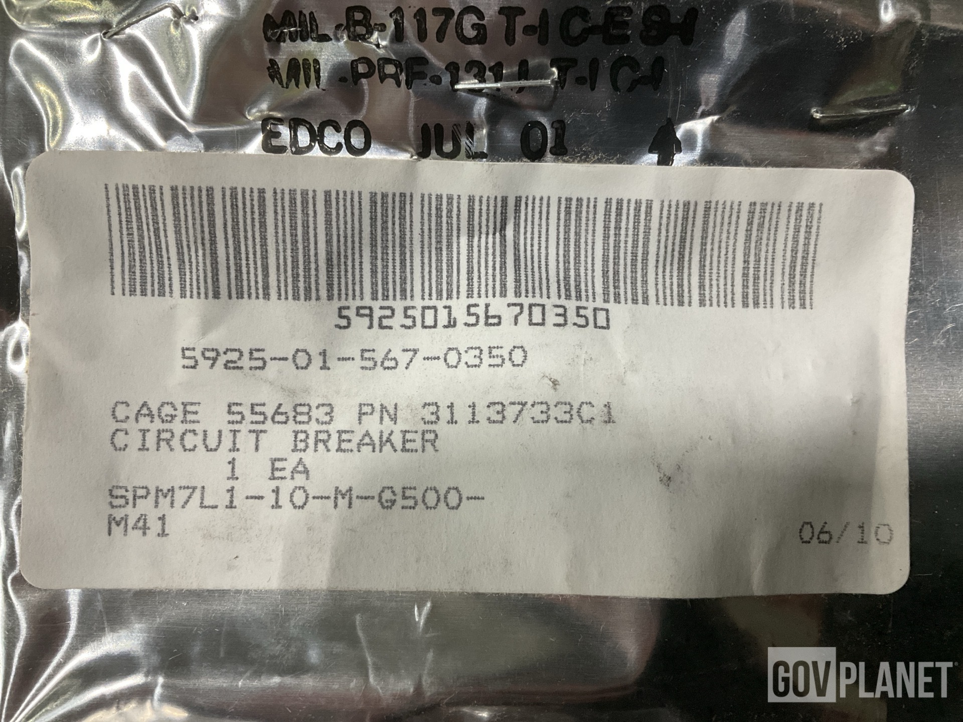 (238) Navistar 3113733C1 Circuit Breakers