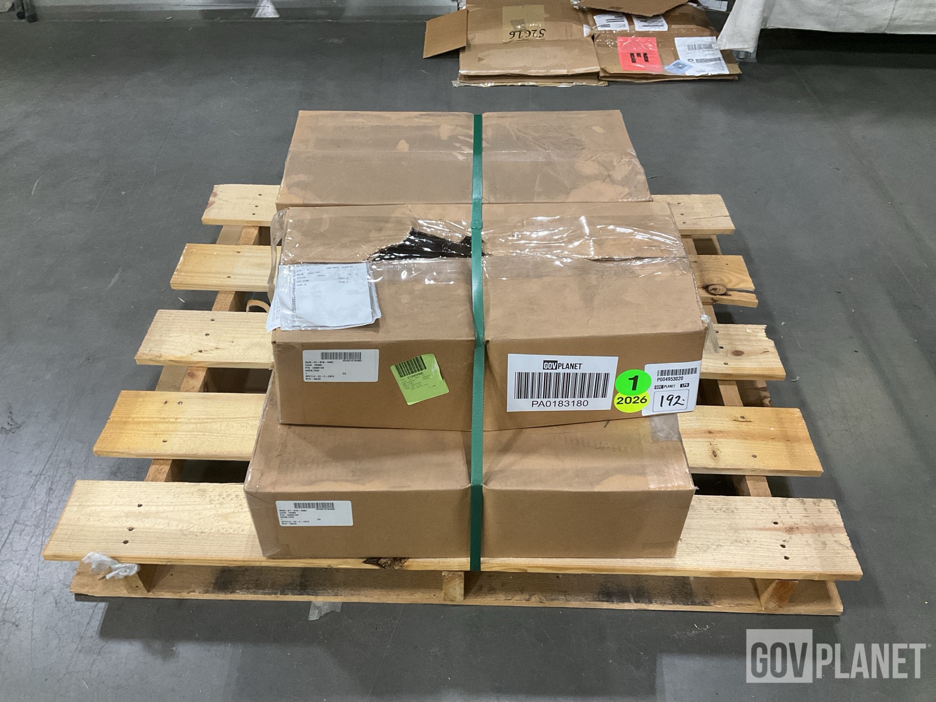 (5) A To Z Machine Company 12606026 Tow Hooks