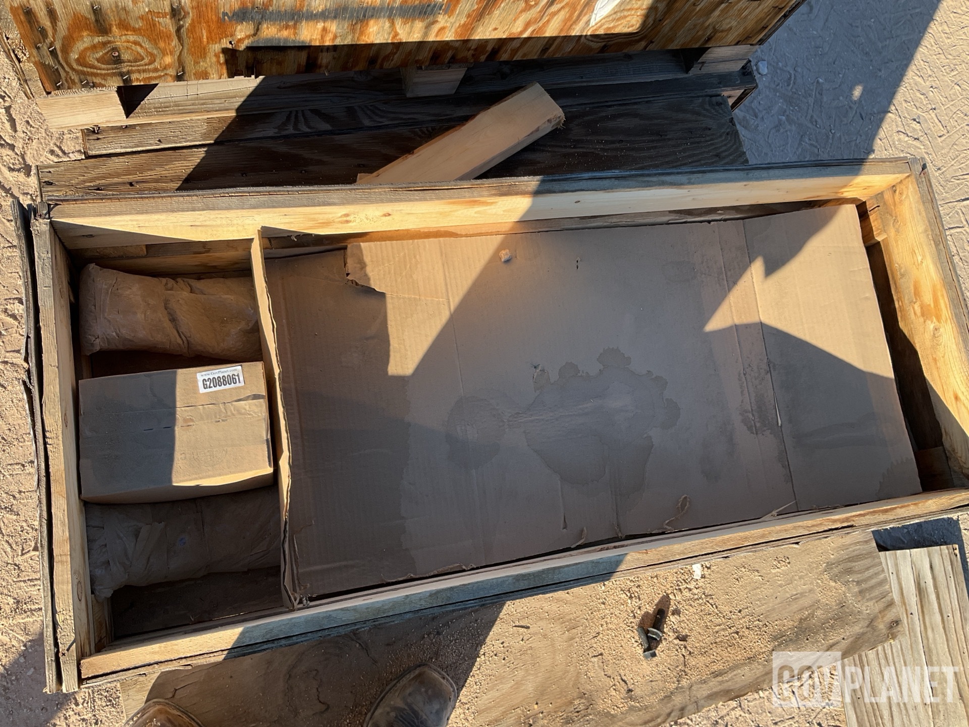 (15) Oshkosh 3904882 Vehicular Door Parts Kits