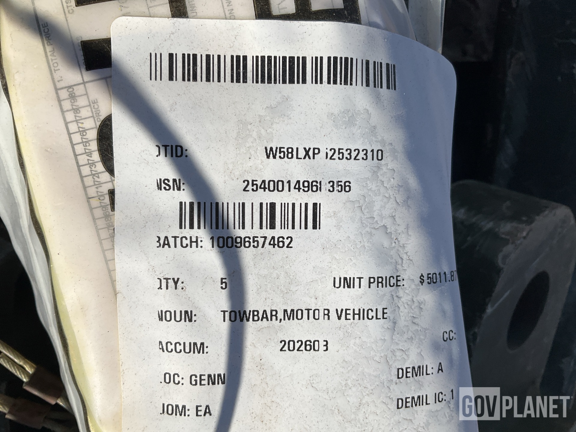 (5) Vehicule Towbars