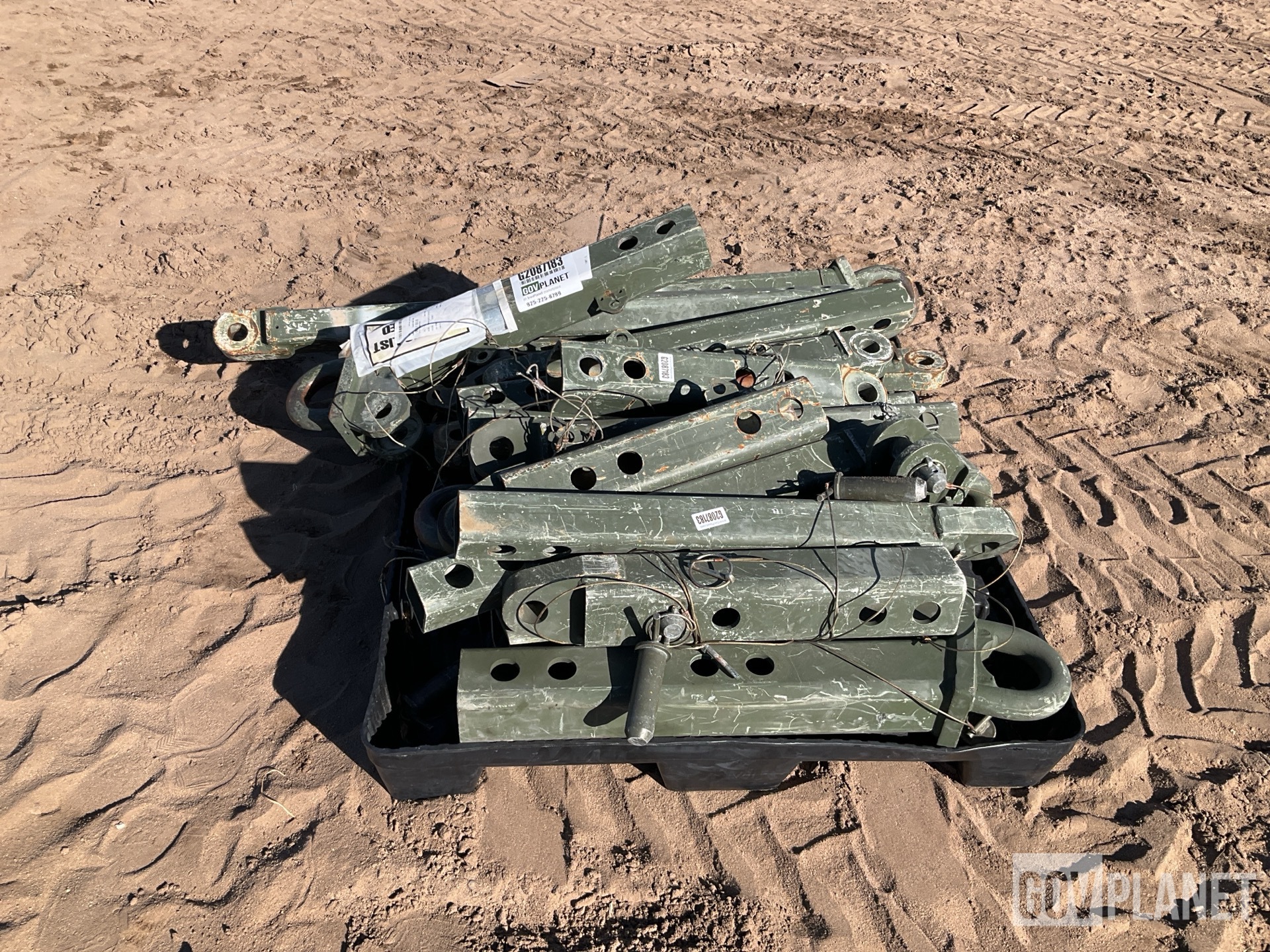 (5) Vehicule Towbars
