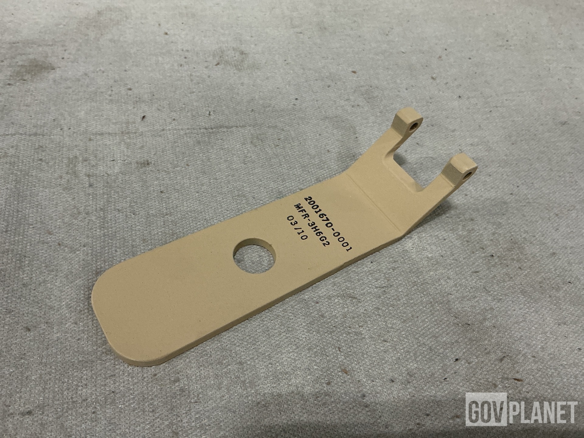 (40) General Dynamics 2001670 Door Handles